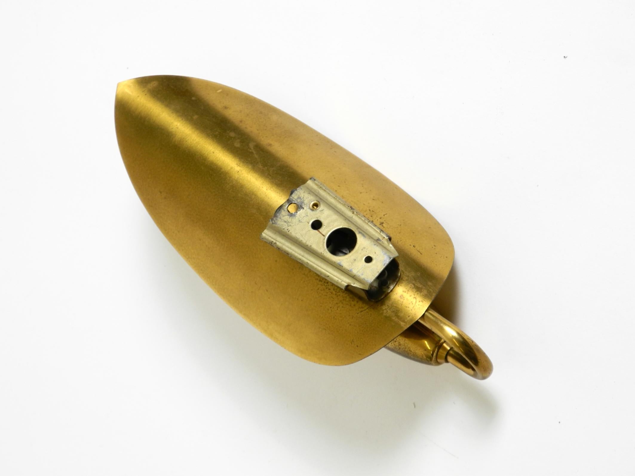 Beautiful original Mid Century Modern cone wall lamp made of brass For Sale 2