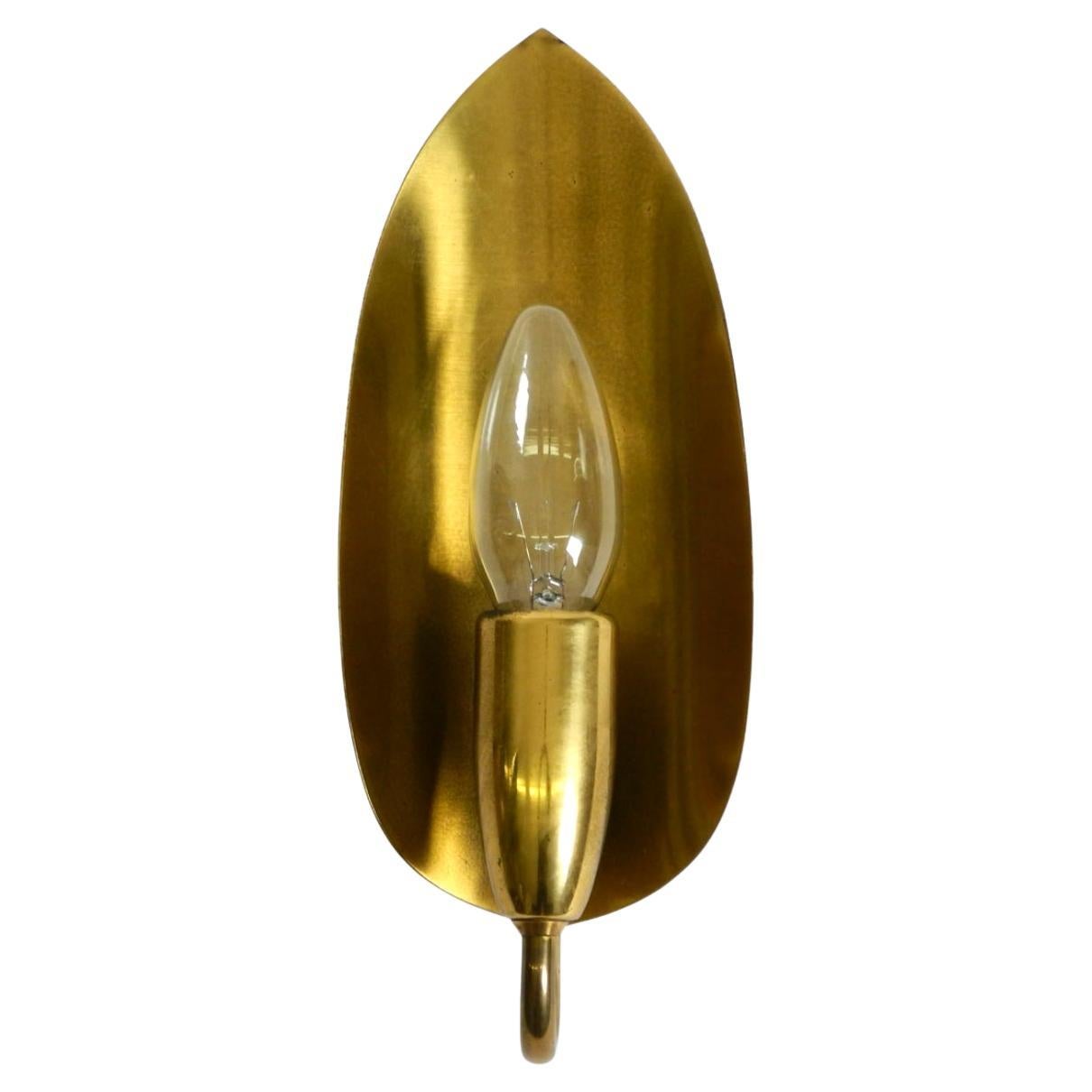 Beautiful original Mid Century Modern cone wall lamp made of brass