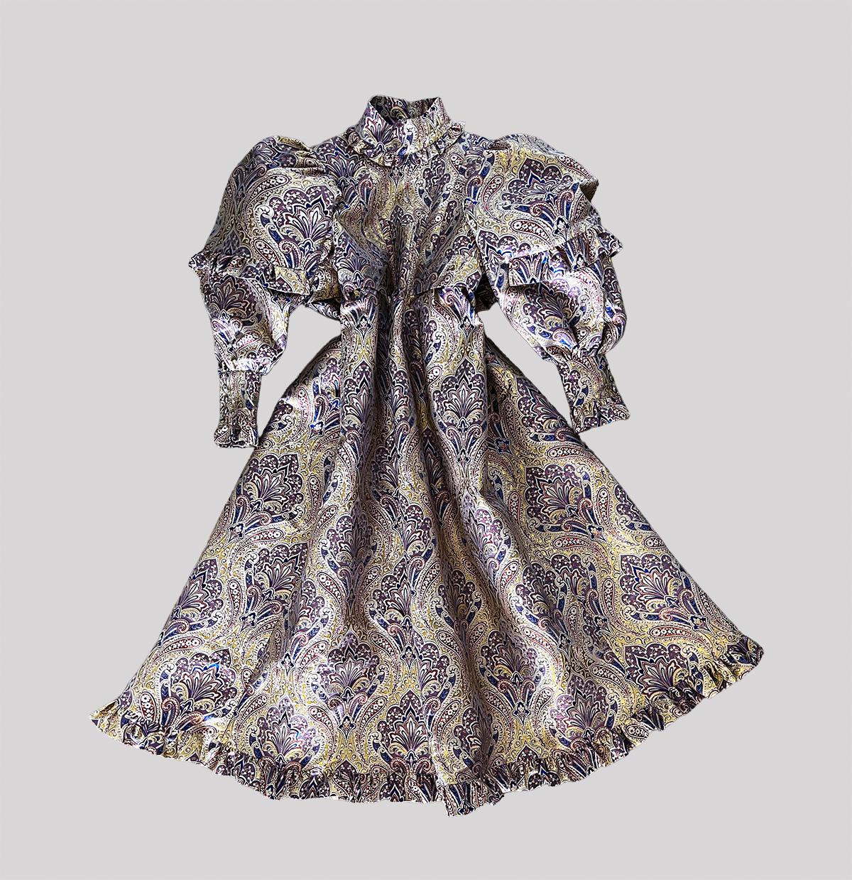 Beautiful Paco Rabanne Runway Gown Brocart Extraordinary Dress im Angebot 5