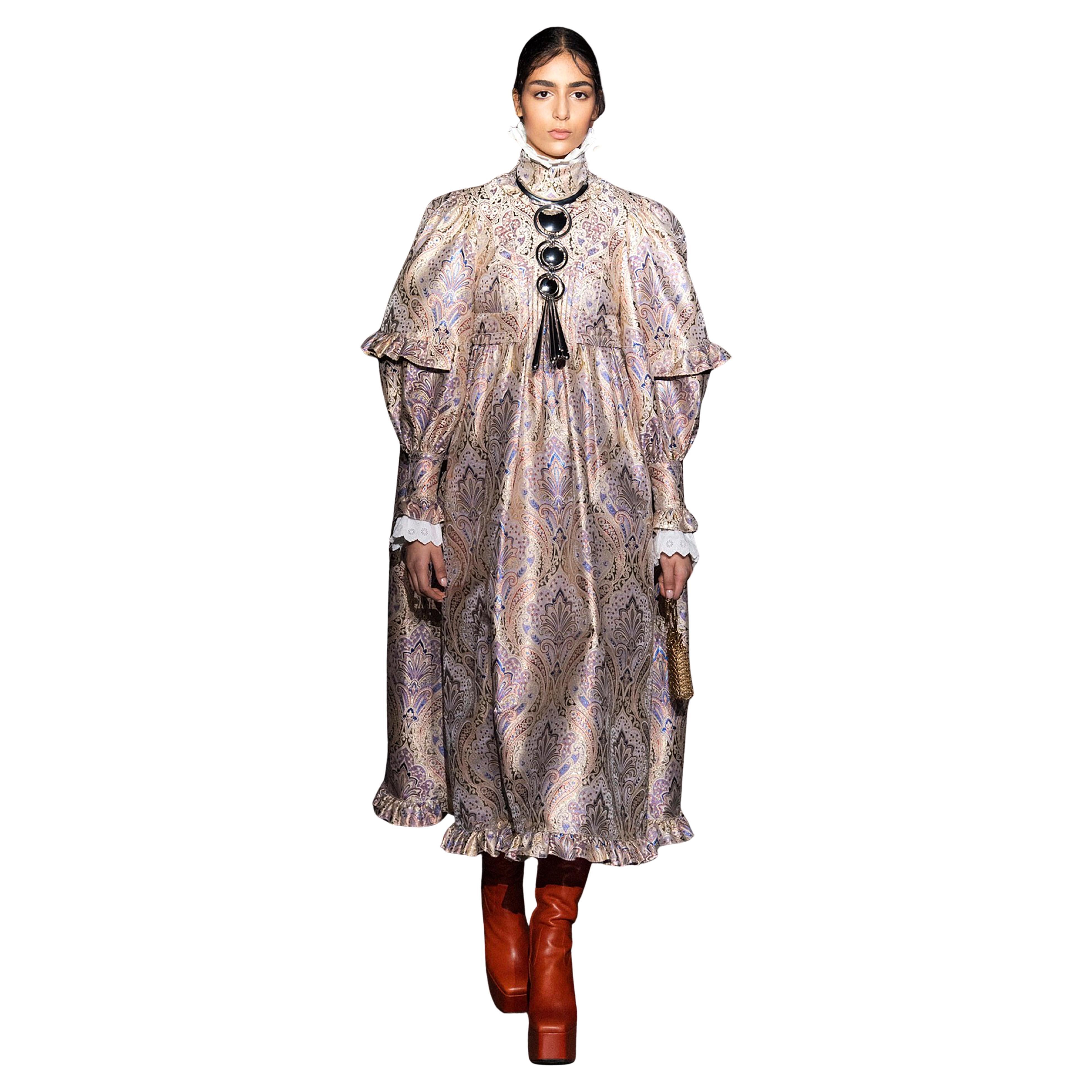 Beautiful Paco Rabanne Runway Gown Brocart Extraordinary Dress im Angebot