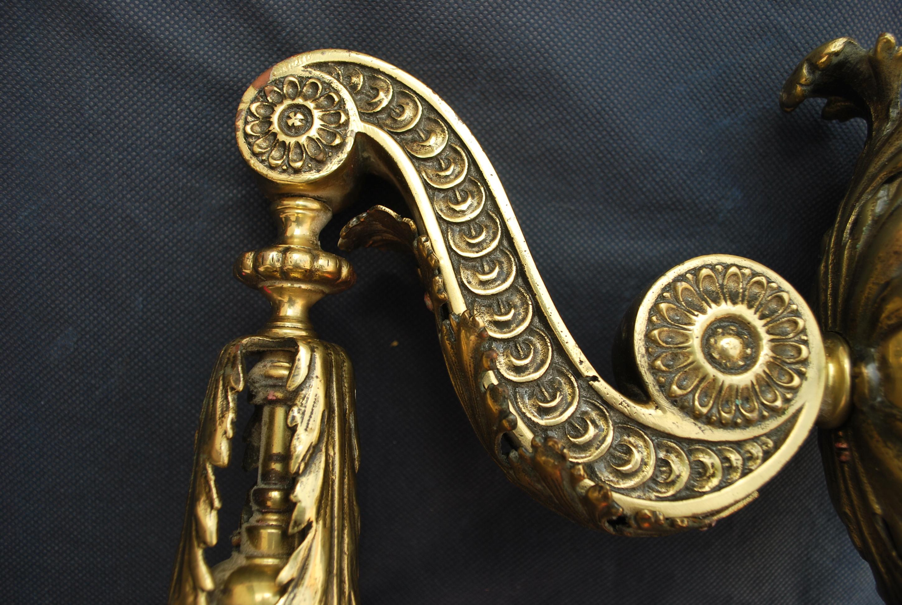 Early 20th Century Beautiful pair of 1920's solid Brass sconces For Sale