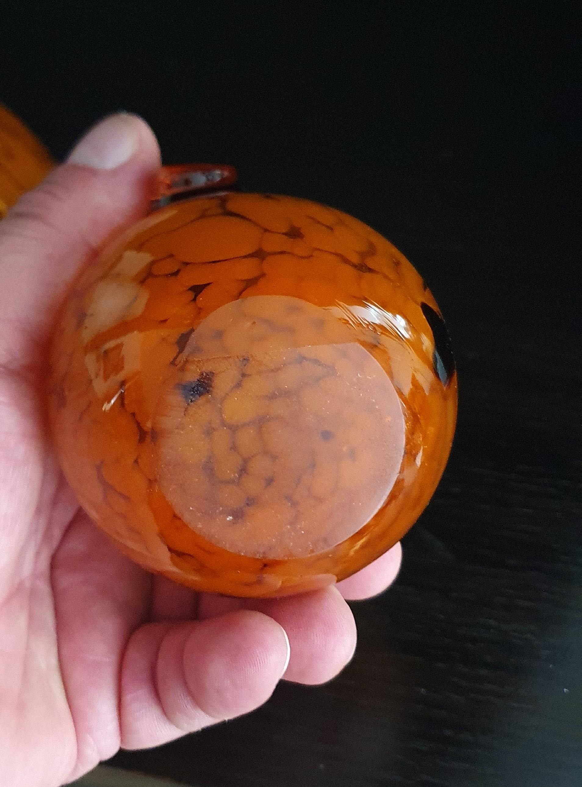 Bellissima coppia di coniglietti in vetro di Murano degli anni '50 in vetro ambra e vetro latteo in vendita 7