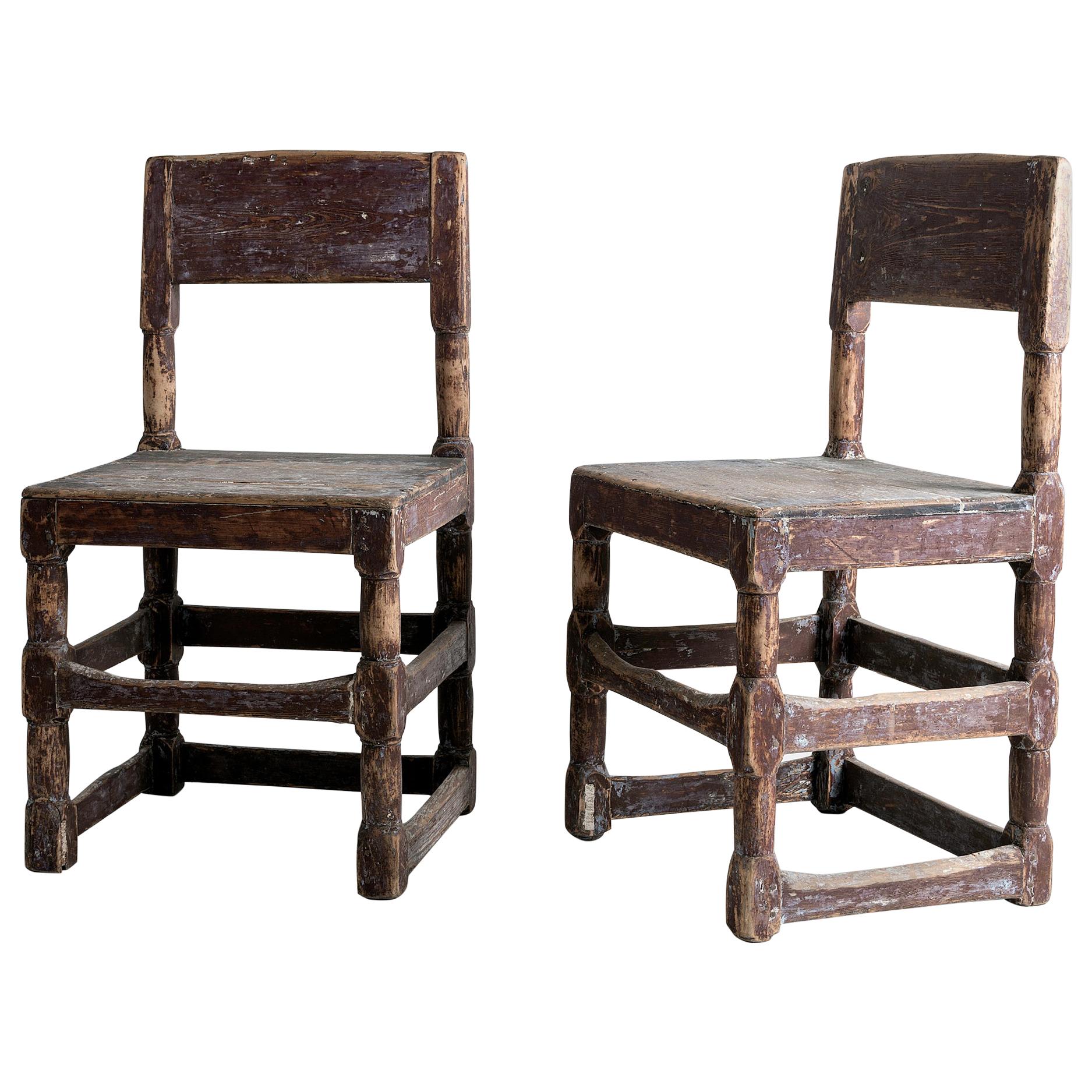Beautiful Pair of Baroque Minimalist Swedish Chairs in Original Paint