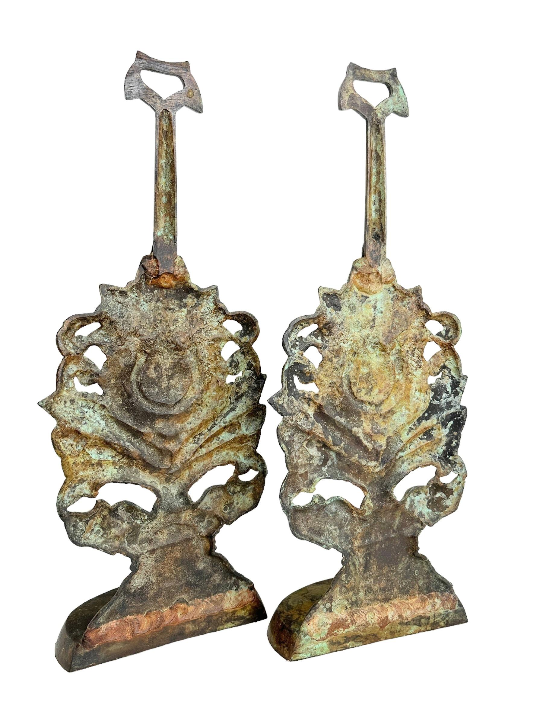 Artisanat Magnifique paire de butoirs de porte en fonte, objet décoratif, 20ème siècle en vente