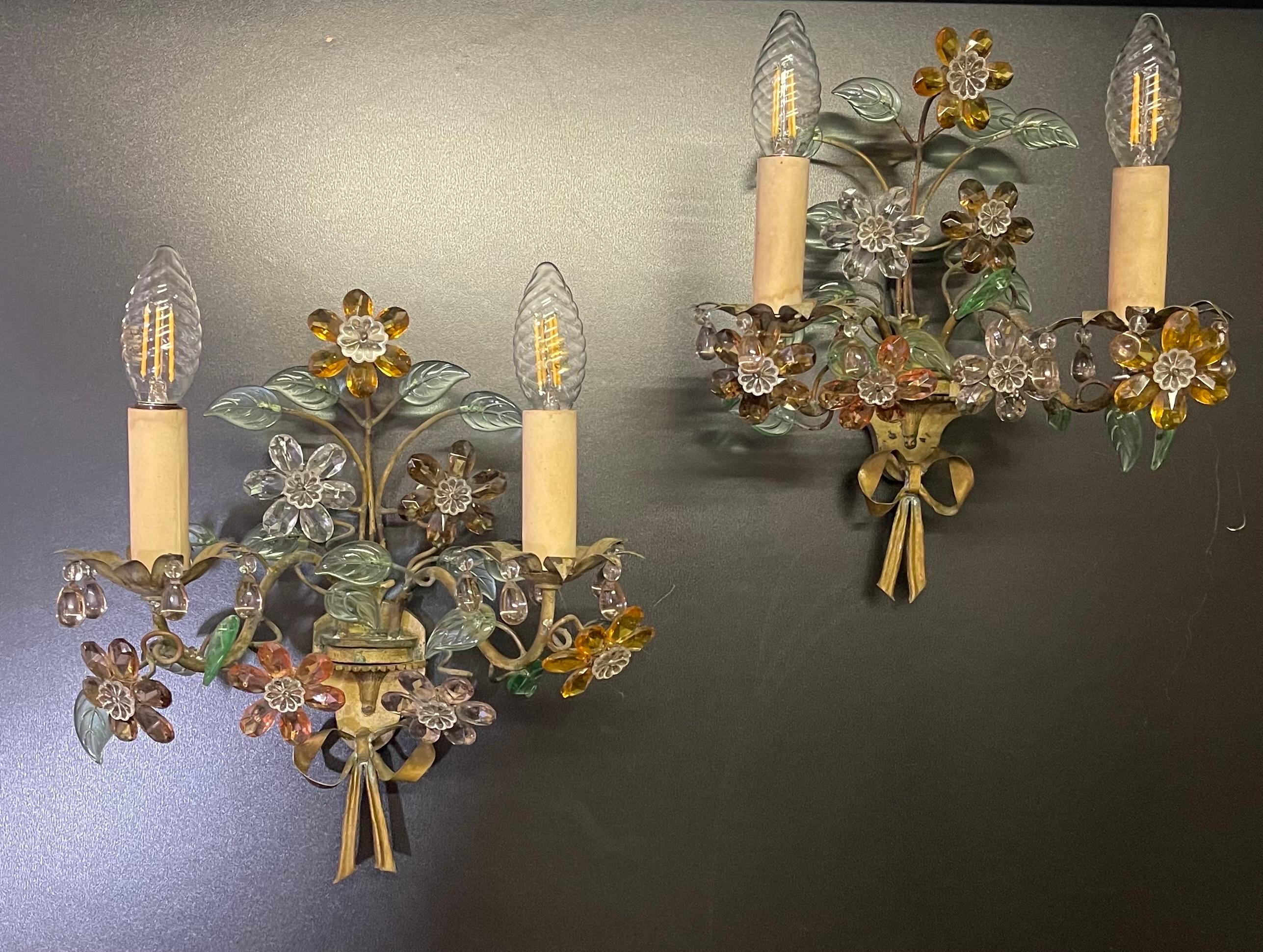 Beautiful Pair of Colorful Wall Sconces by Maison Baguès, Paris, circa 1950s For Sale 1