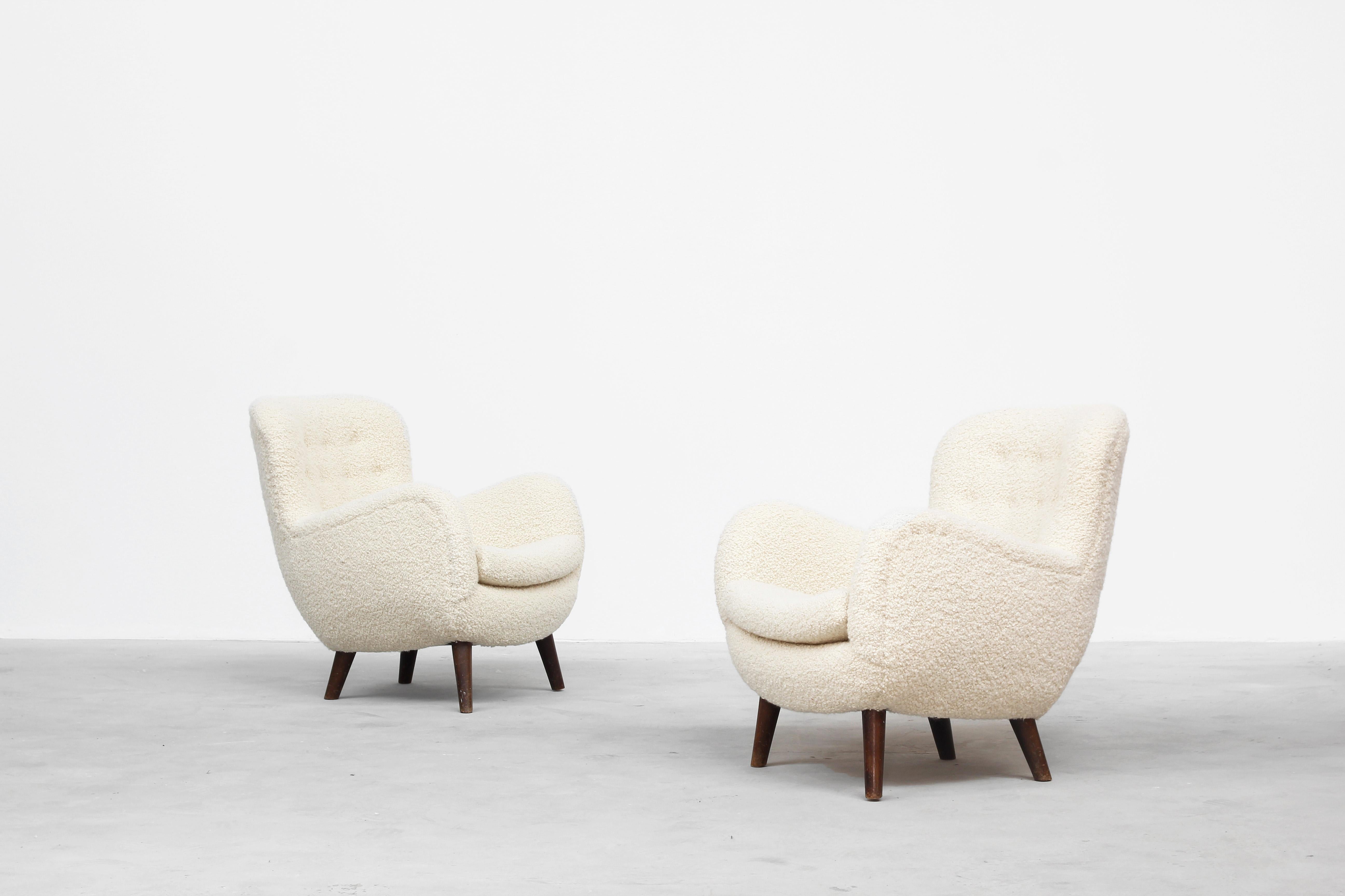 20th Century Beautiful Pair of Danish Lounge Chairs, Frits Schlegel Attributed, Denmark, 1940