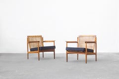 Beautiful Pair of Danish Lounge Chairs from the 1960ies