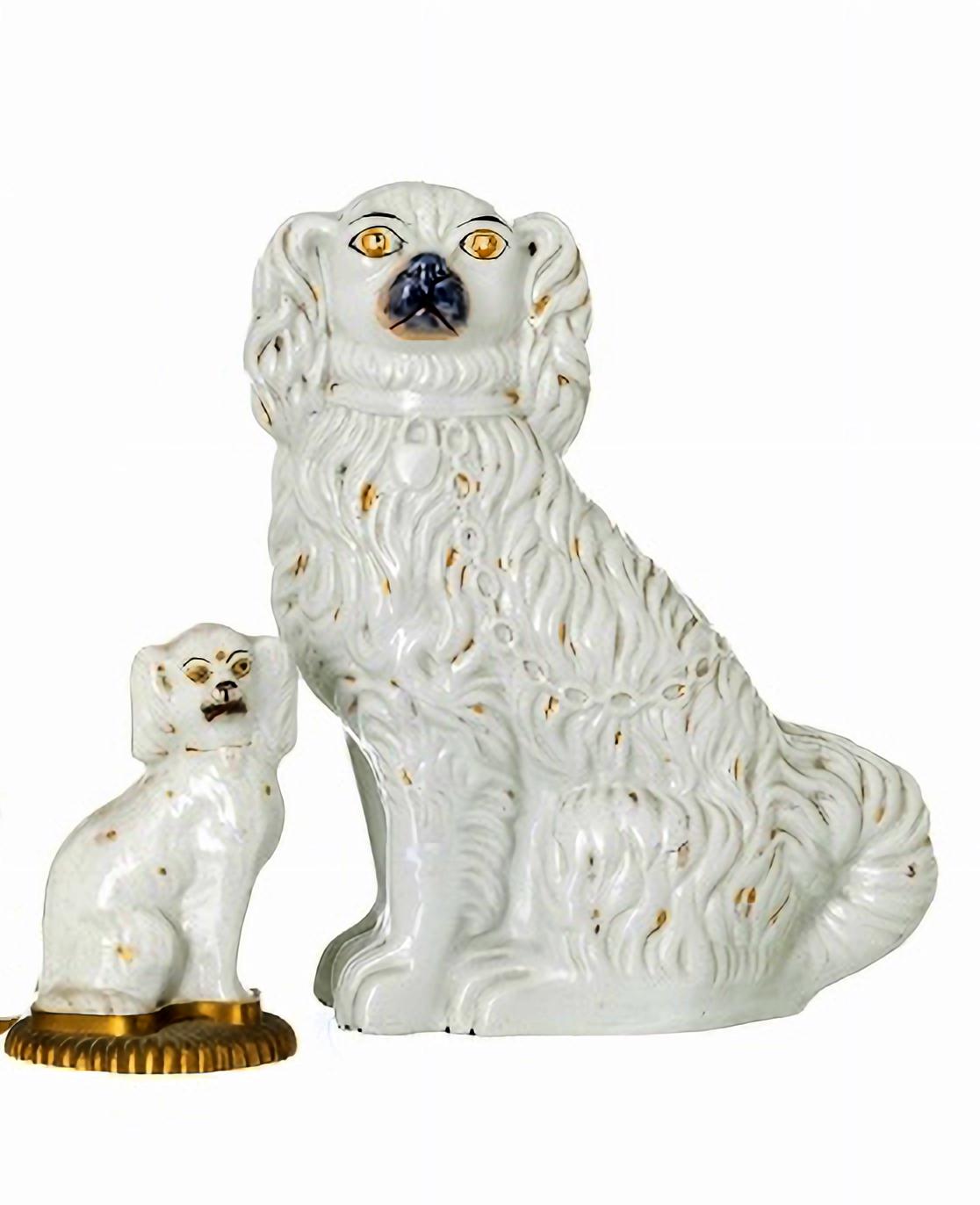 Arts and Crafts BEAUTIFUL PAIR OF DOGS and an English DOG,  19th century For Sale