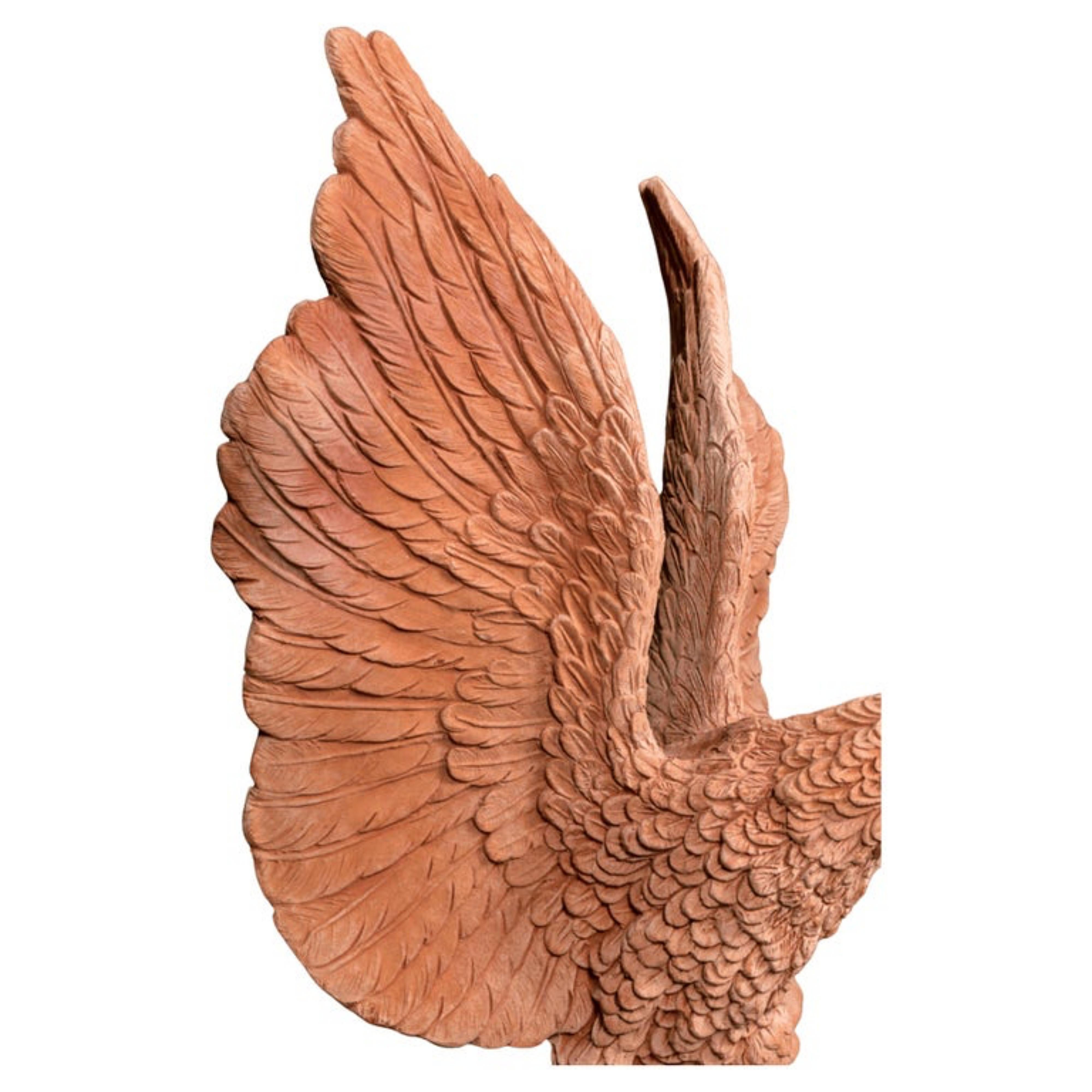 Fatto a mano Bellissima coppia di aquile di grandi dimensioni in terracotta Impruneta del XX secolo in vendita