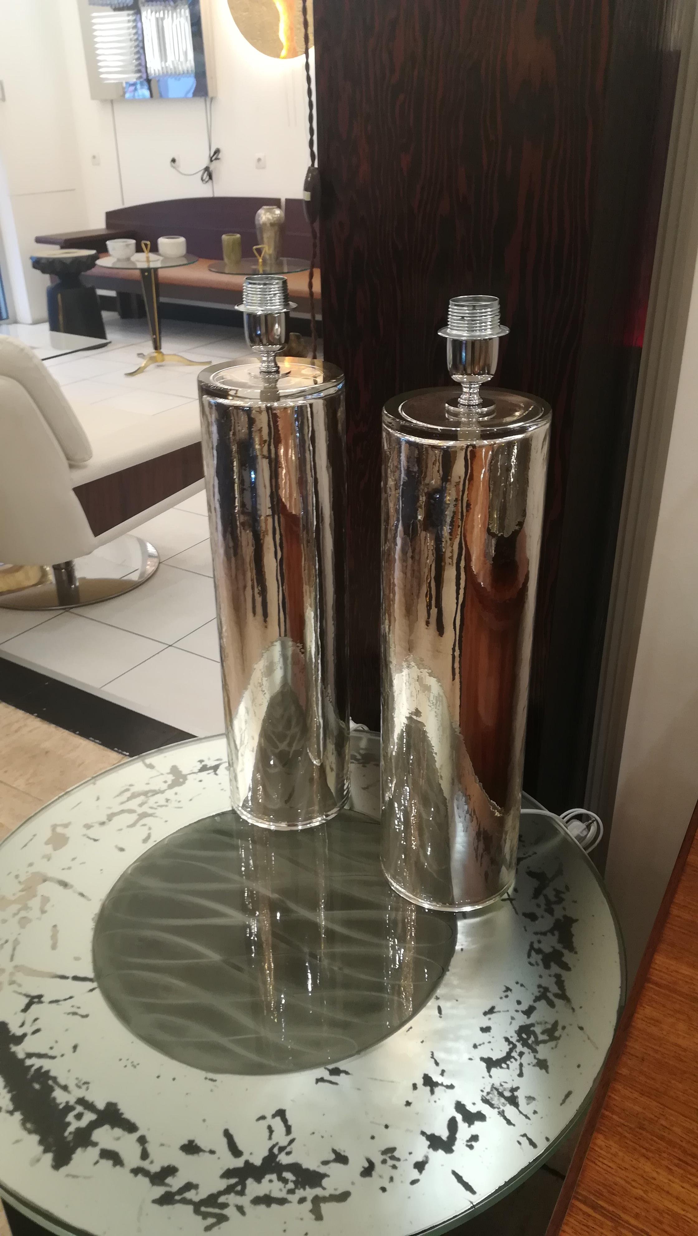 Beautiful pair of eglomized glass table lamps, in excellent condition.
 