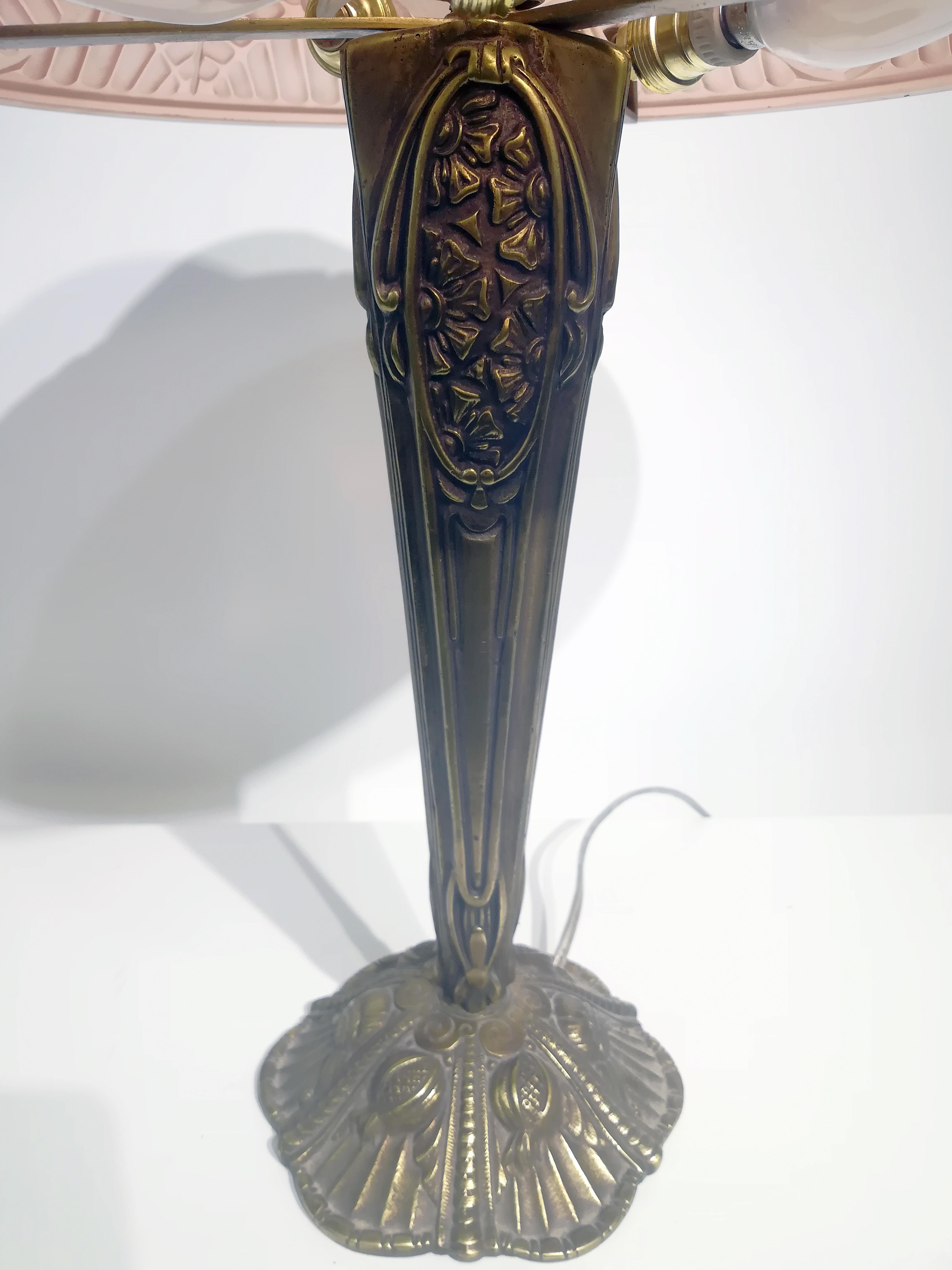Français Belle paire de lampes de table Art Déco signées Ranc Freres:: circa 1930 en vente