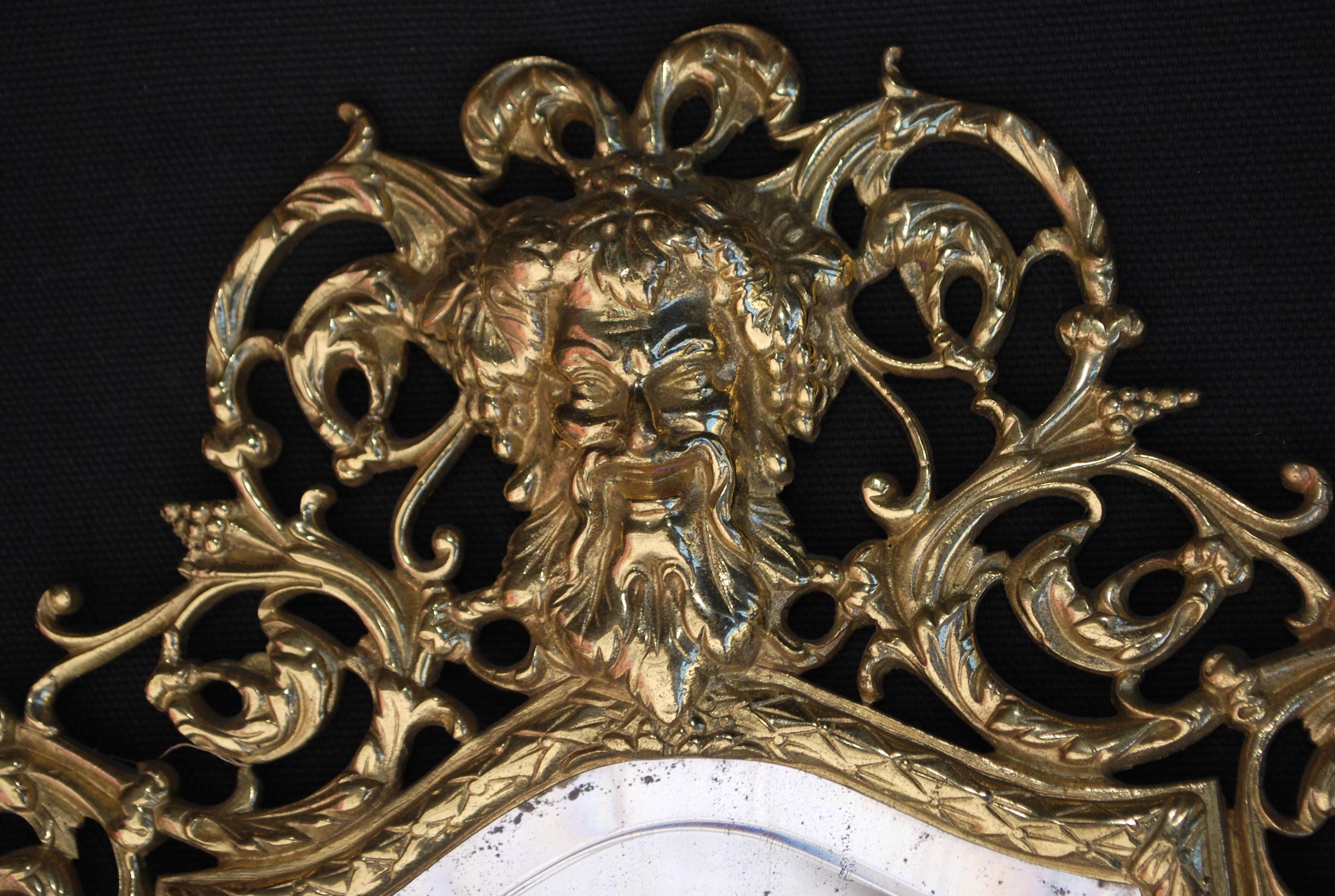 Magnifique  Paire d'appliques en bonze françaises de la fin du XIXe siècle Bon état - En vente à Los Angeles, CA