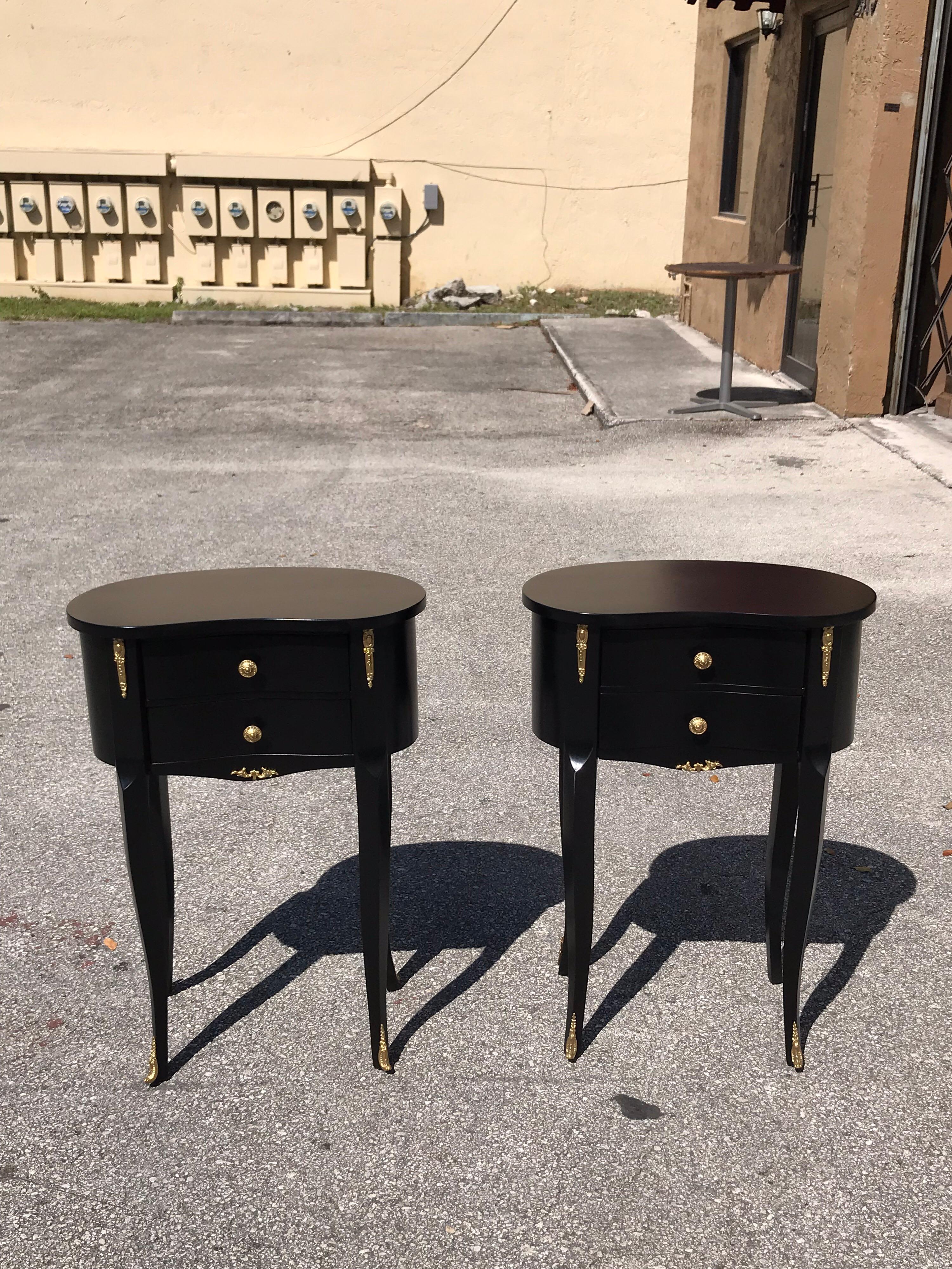 Beautiful Pair of French Louis XV Side Table or Accent Table, 1920s 11