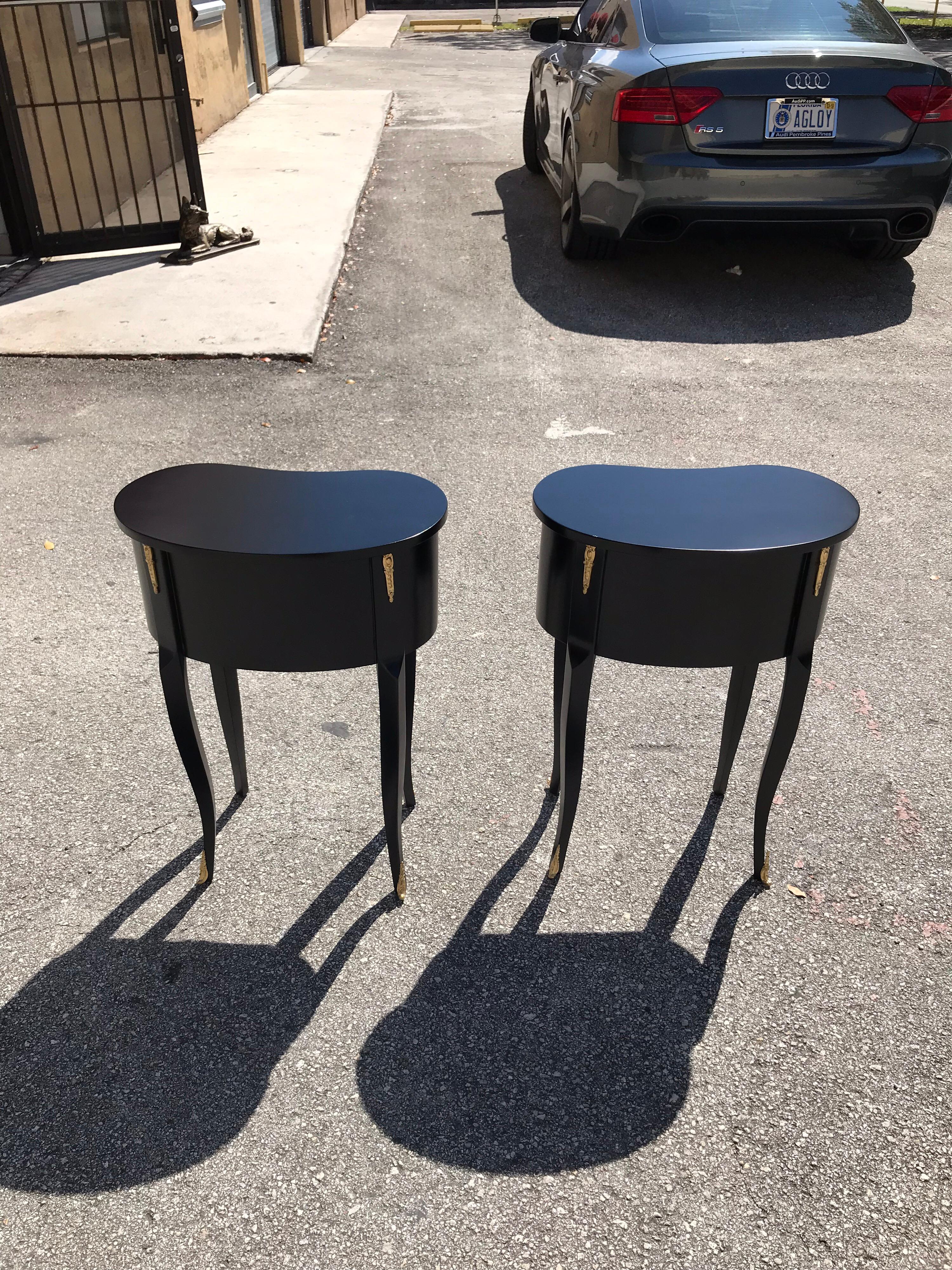 Beautiful Pair of French Louis XV Side Table or Accent Table, 1920s 14