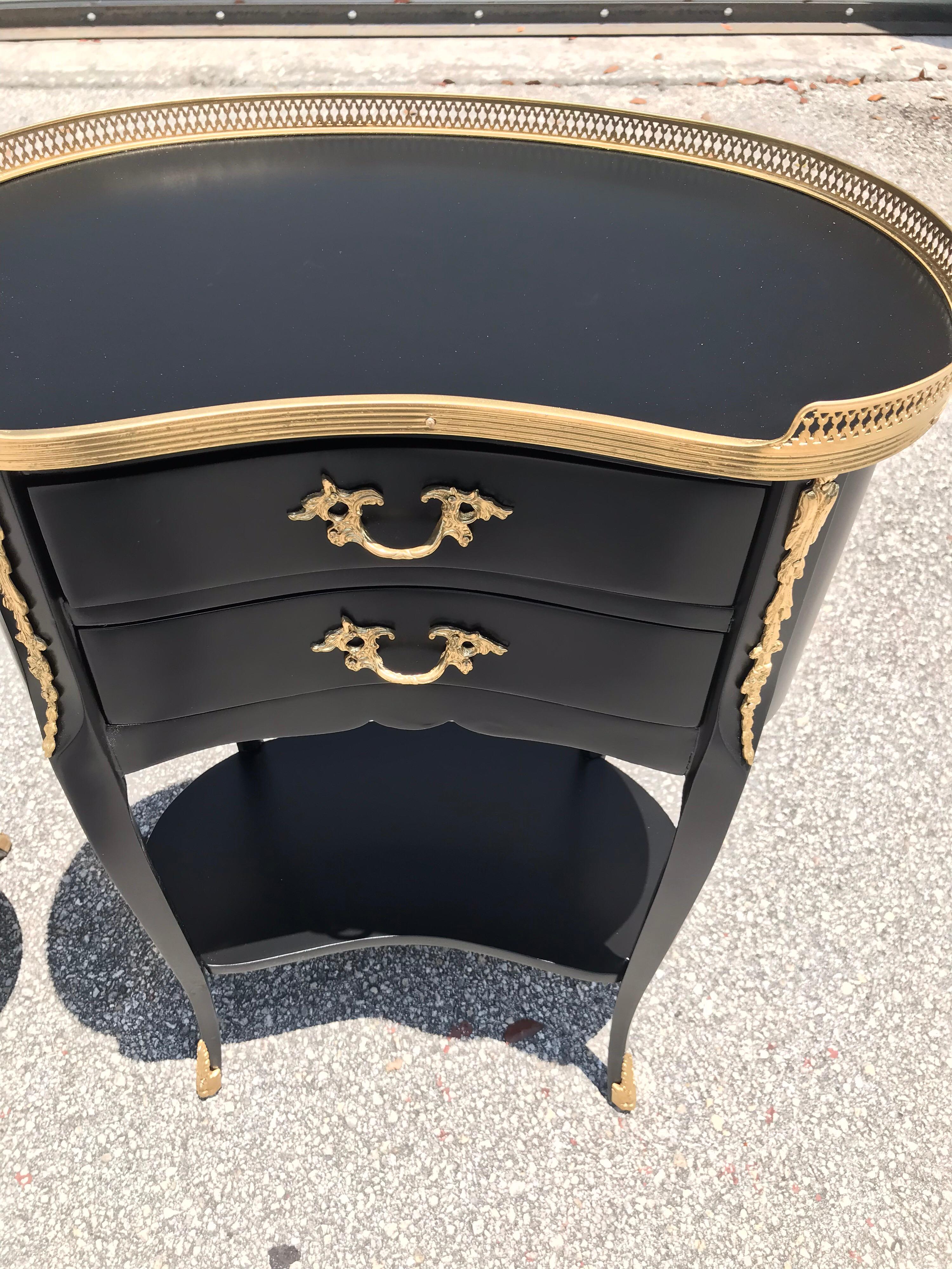  Pair of French Louis XV Side Tables or Accent Table, 1920s For Sale 1