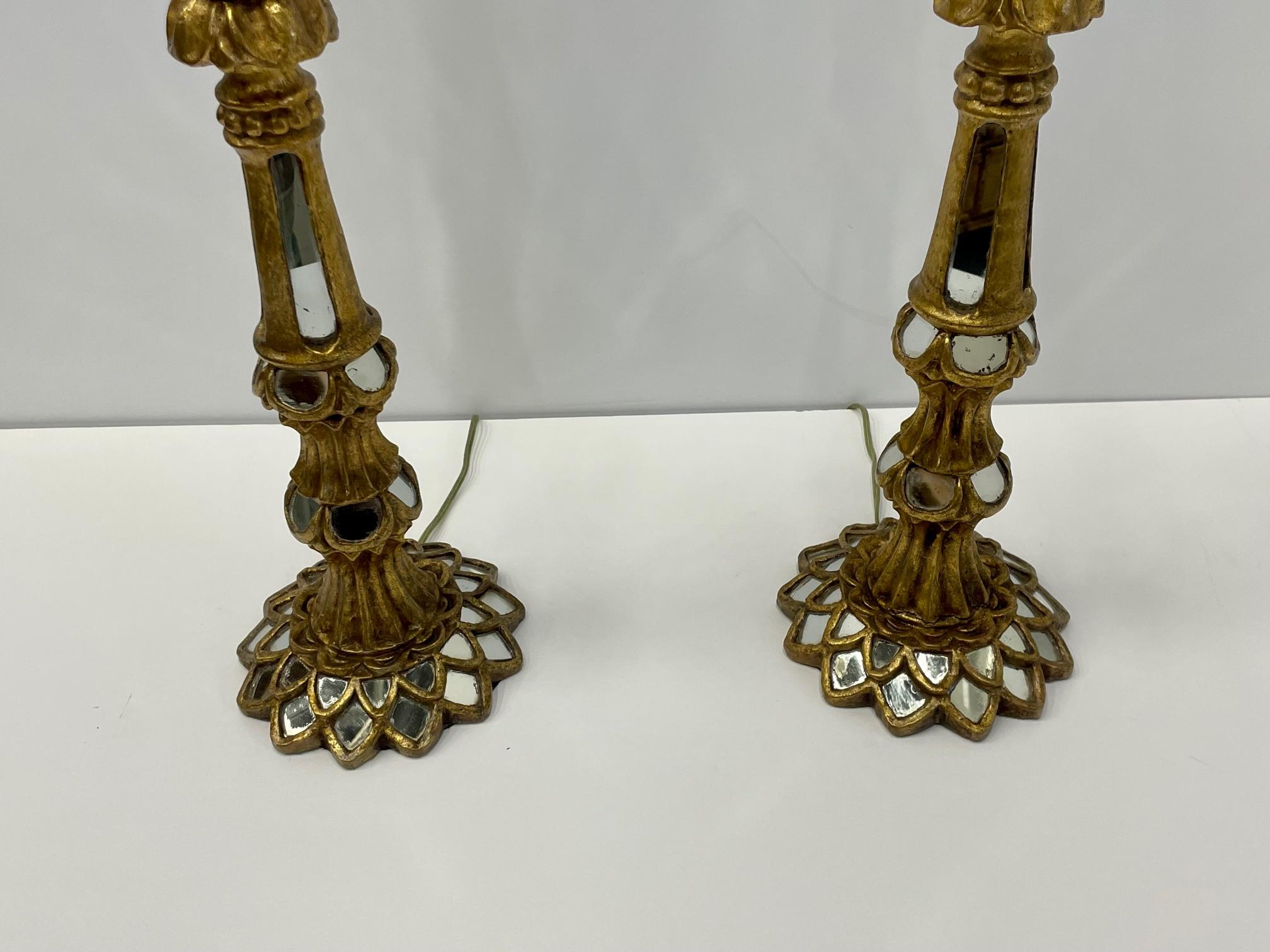 Beautiful Pair of Glistening Italian Giltwood Table Lamps with Inset Mirrors For Sale 7