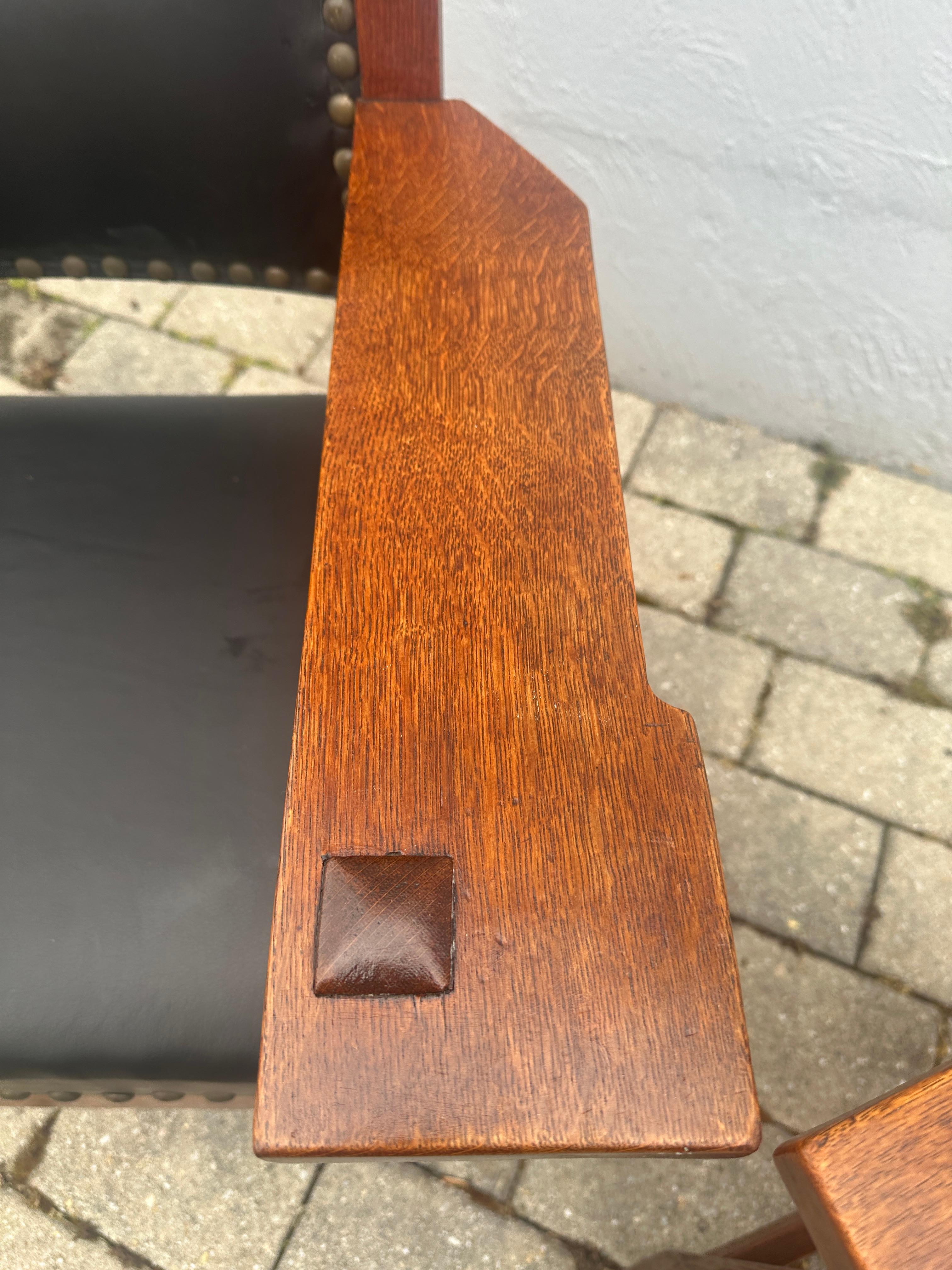Bellissima COPPIA di  Poltrone da salotto Gustav Stickley del 1901 - W7450 in vendita 11