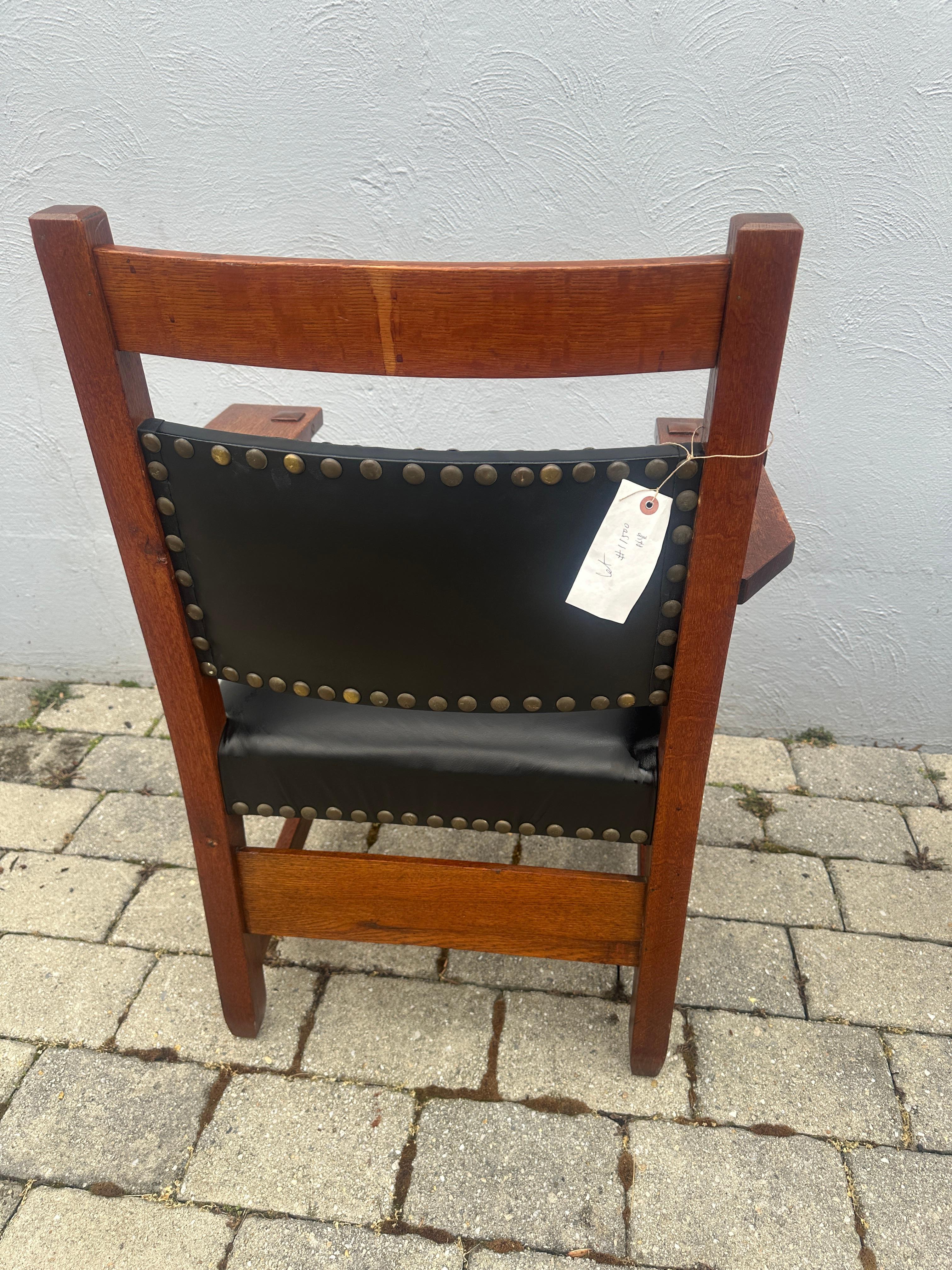 XX secolo Bellissima COPPIA di  Poltrone da salotto Gustav Stickley del 1901 - W7450 in vendita