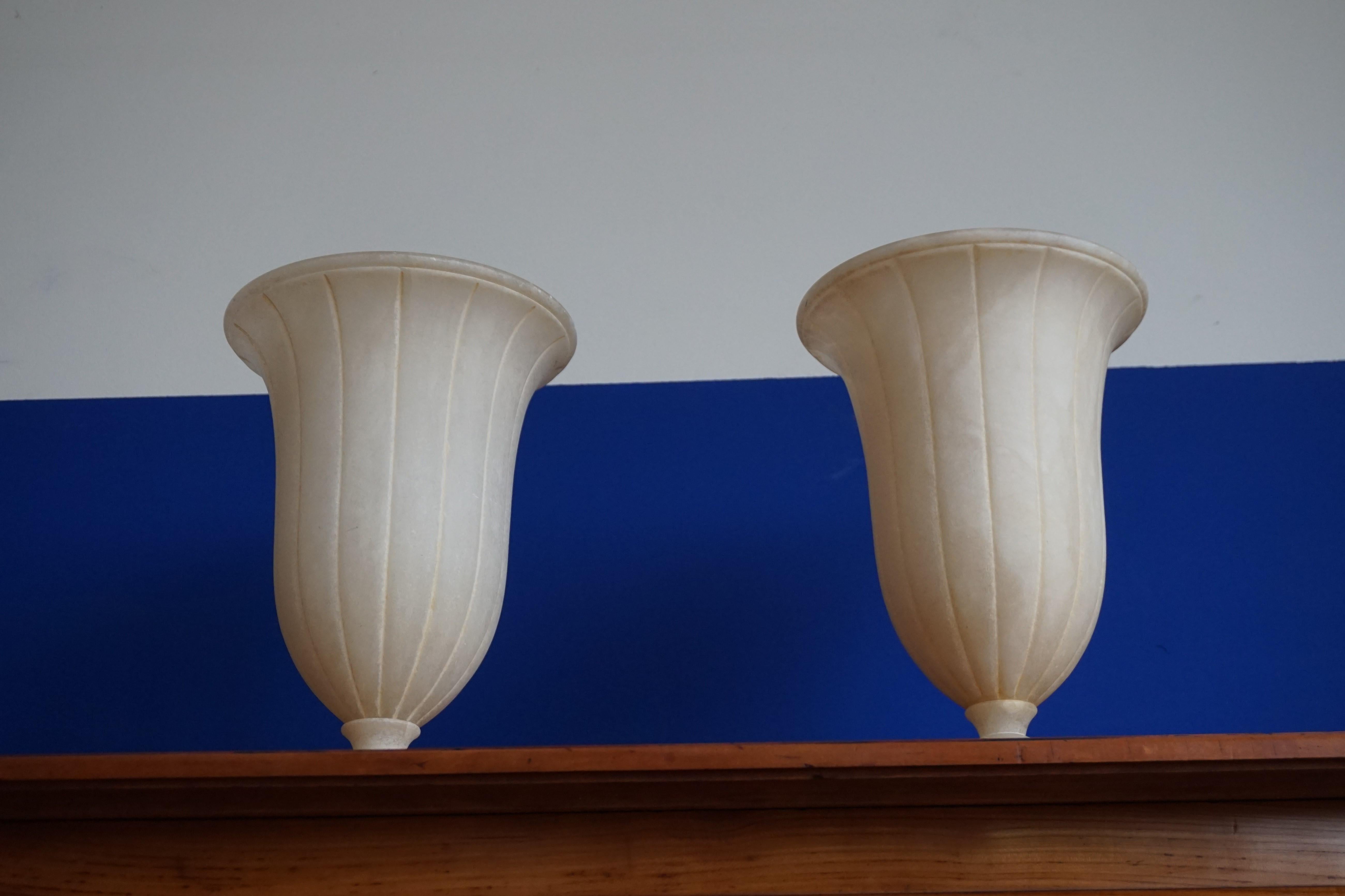 Beautiful Pair of Hand Carved Classical Roman Design Alabaster Table Lamps 1970s 4