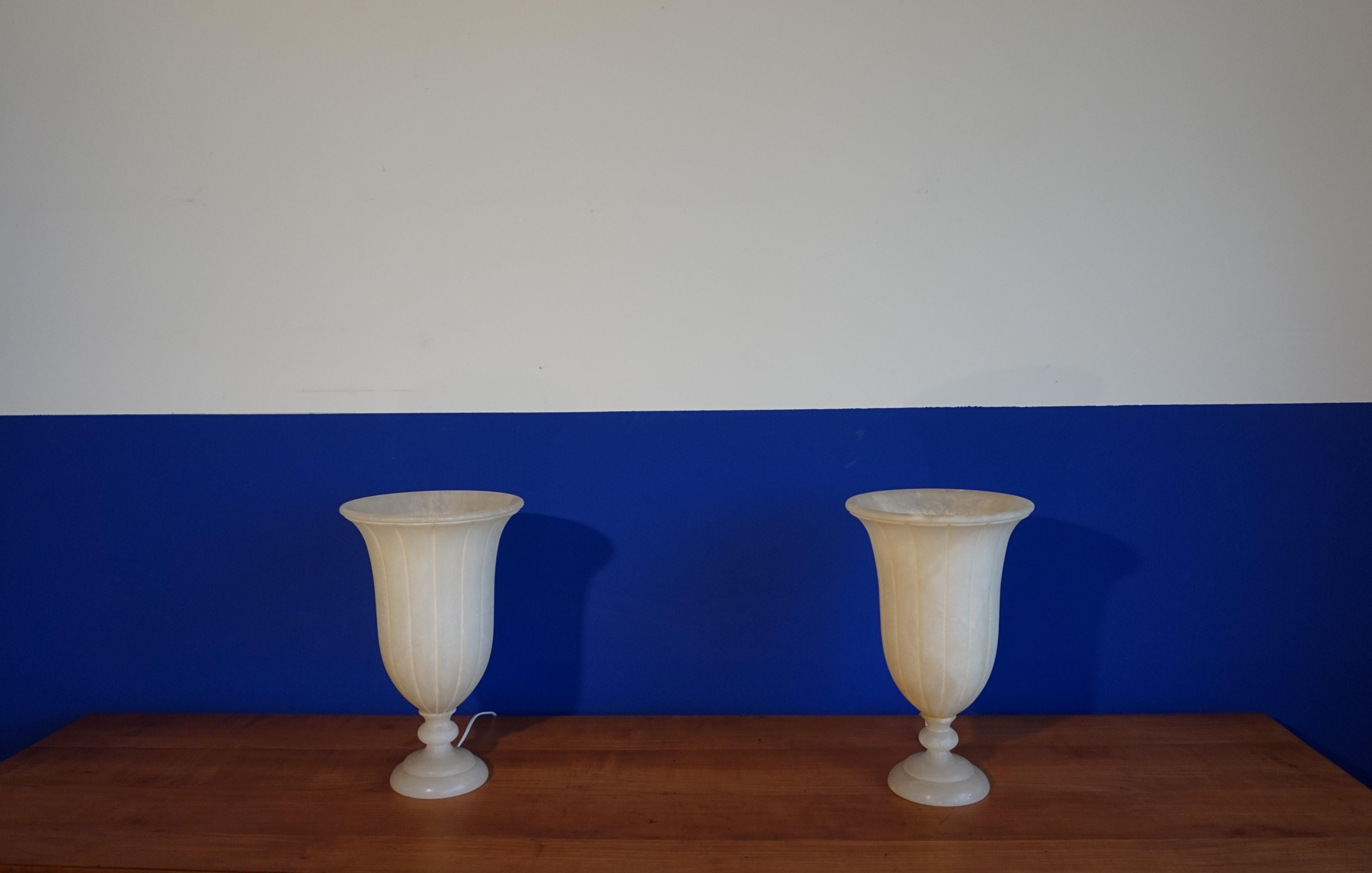 20th Century Beautiful Pair of Hand Carved Classical Roman Design Alabaster Table Lamps 1970s