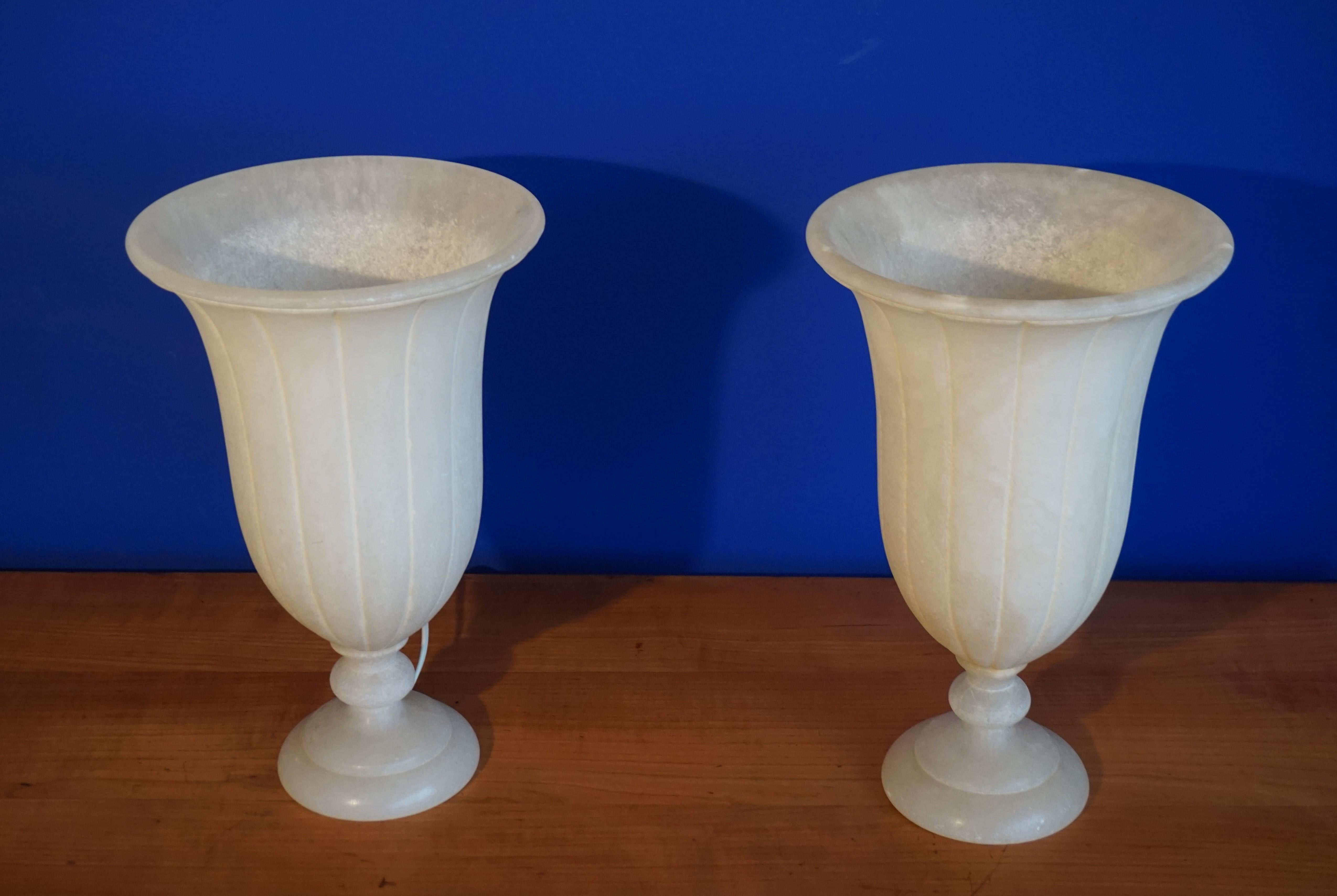 Beautiful Pair of Hand Carved Classical Roman Design Alabaster Table Lamps 1970s 3