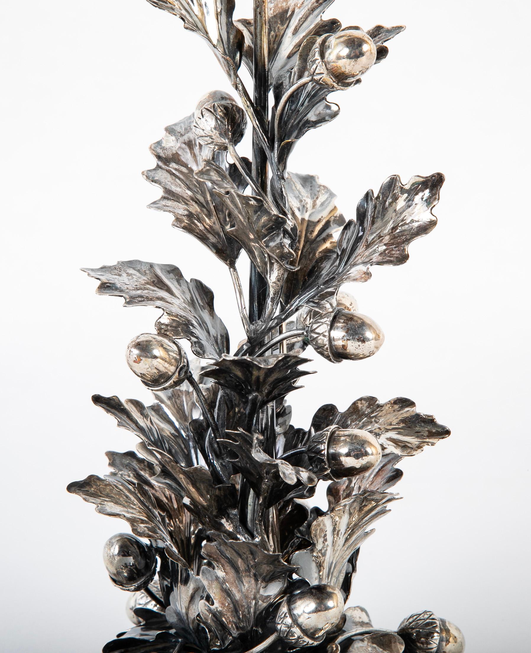 Precioso par de candelabros italianos Buccellati de plata de ley en venta 2