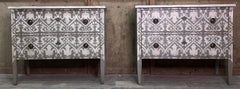 Beautiful Pair of Italian Chests of Drawers early 20th Century Pine wood