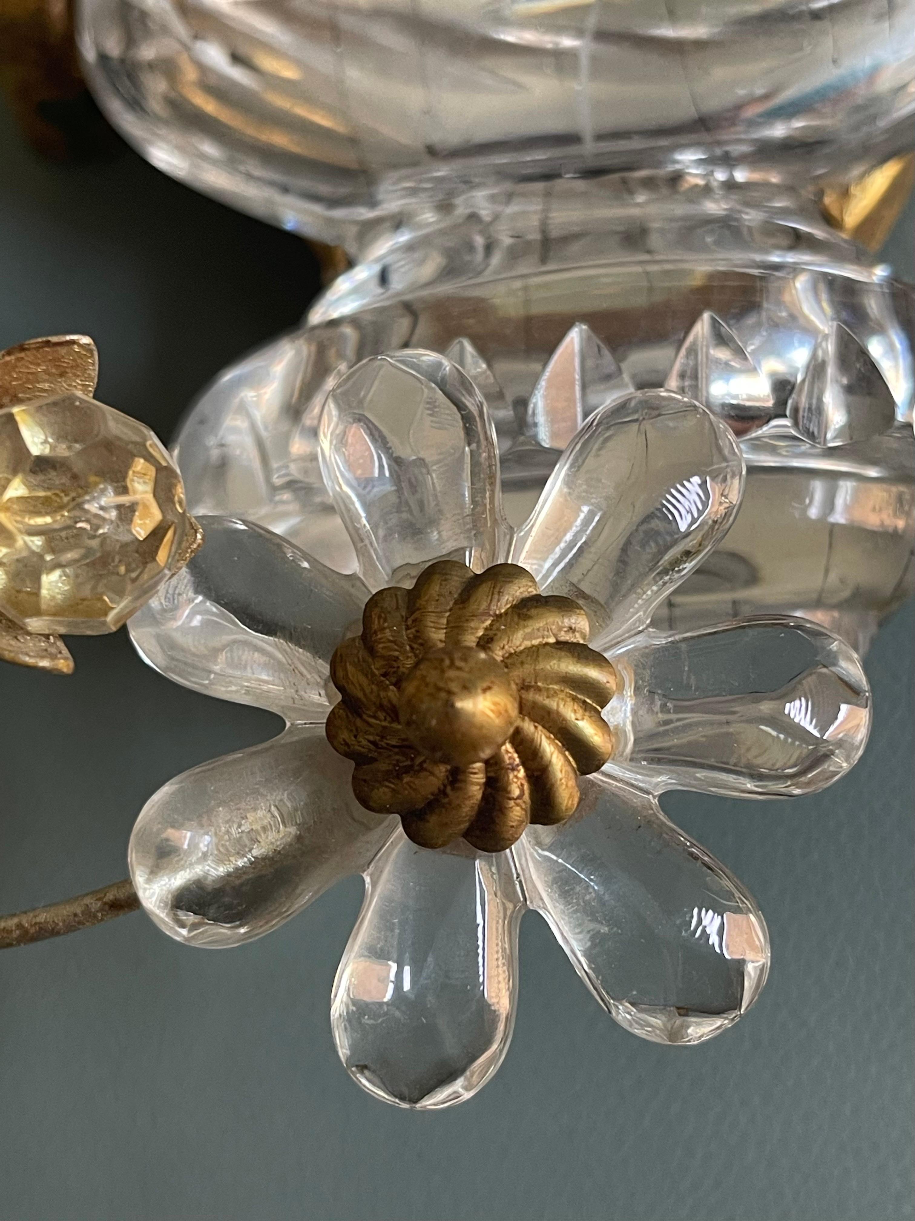 Crystal Beautiful Pair of Italian Parrots Wall Sconces by G.Banci, circa 1970s For Sale