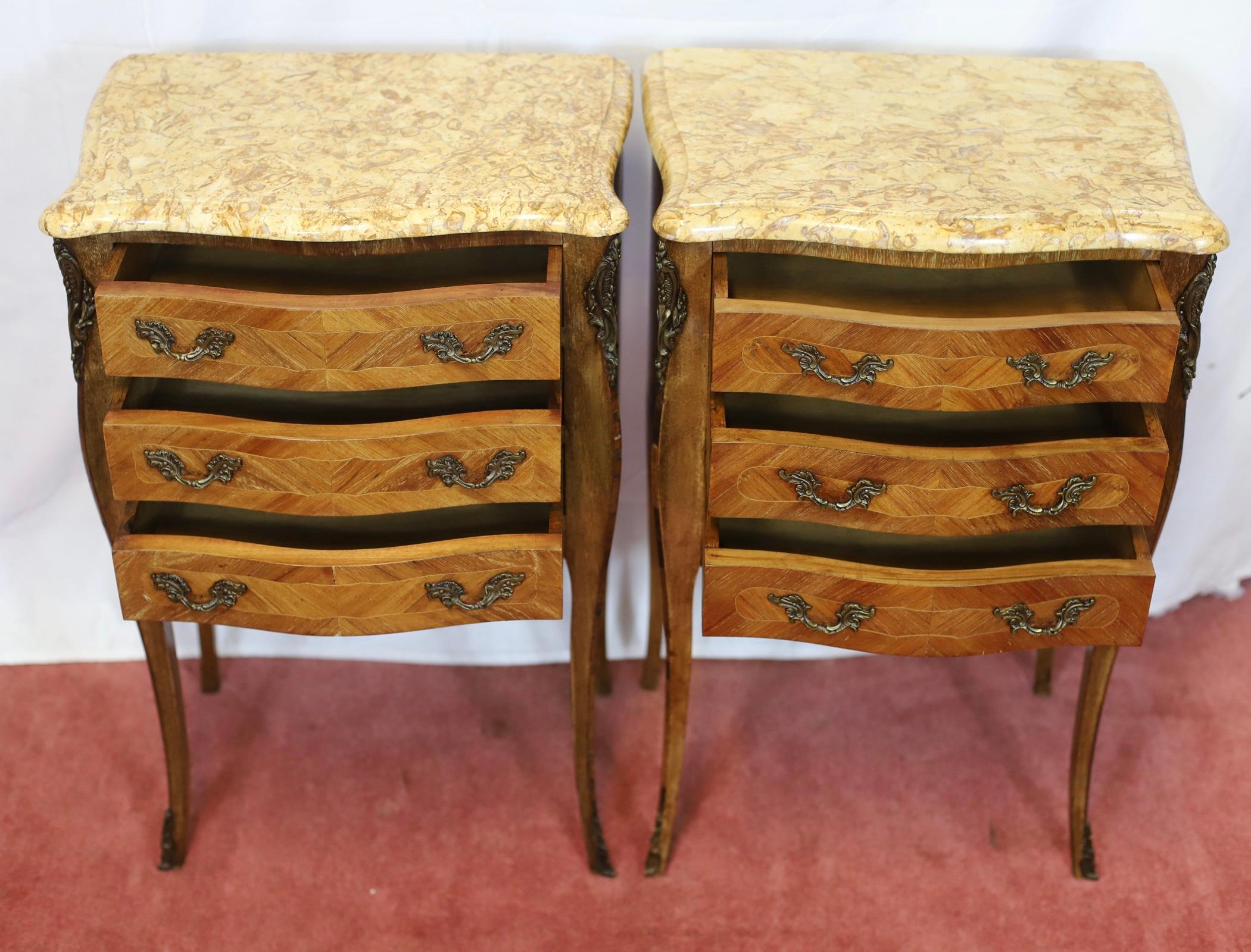 Hand-Crafted Beautiful Pair Of Louis XV Marble Topped Walnut Bedside Tables For Sale