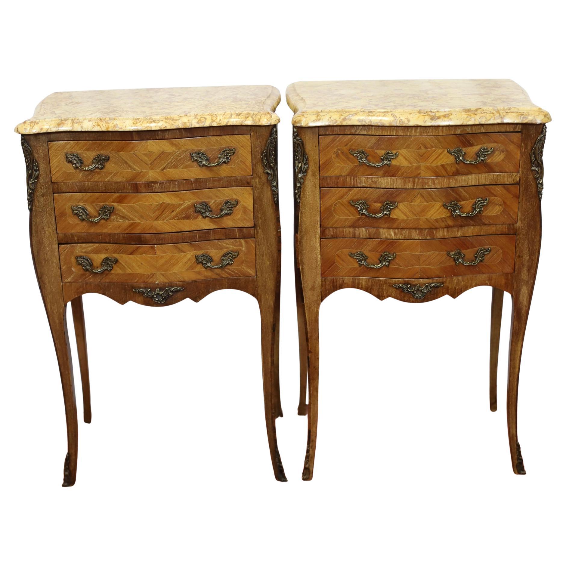 Beautiful Pair Of Louis XV Marble Topped Walnut Bedside Tables For Sale