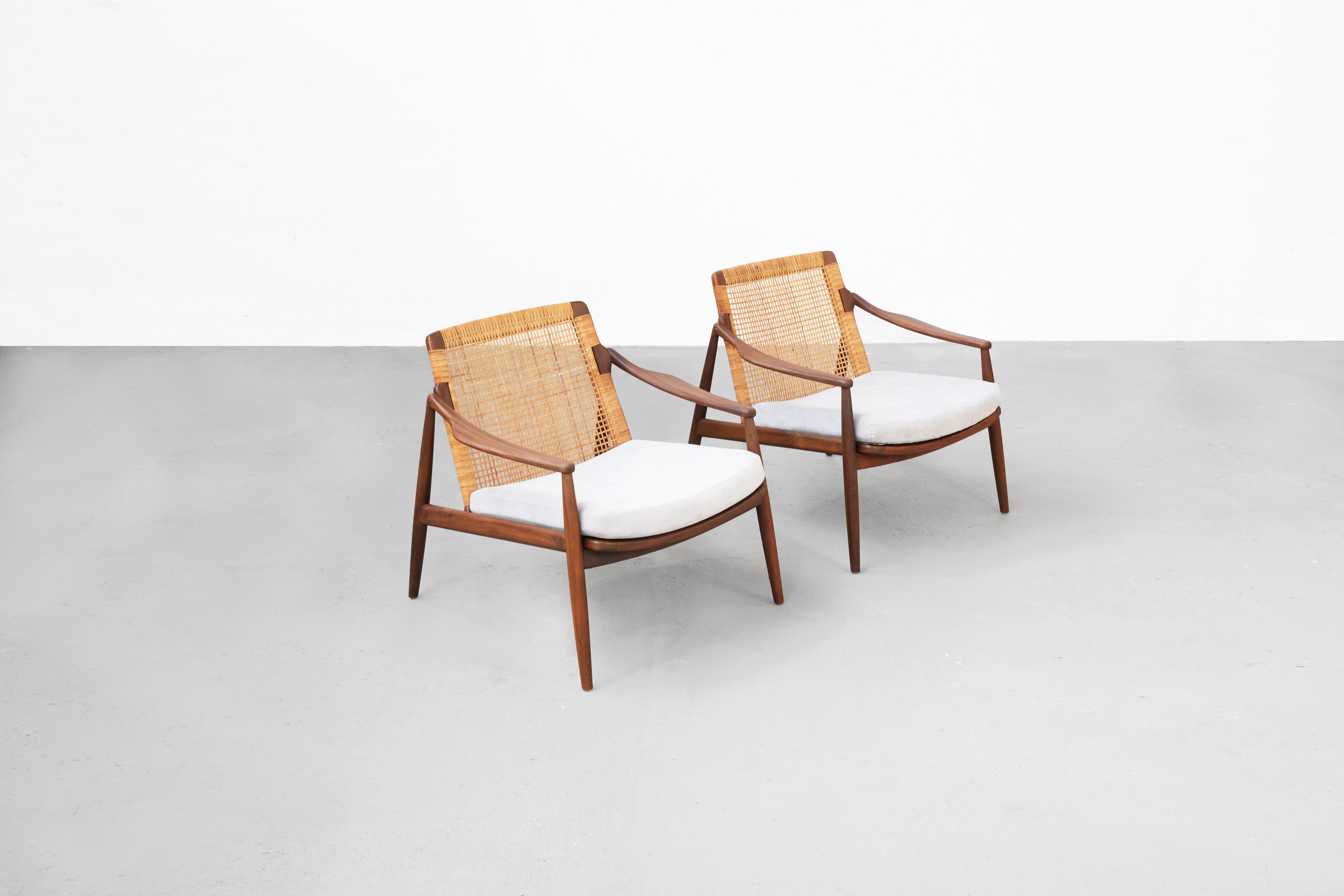 Teak Beautiful Pair of Lounge Easy Chairs by Hartmut Lohmeyer for Wilkhahn 1950s