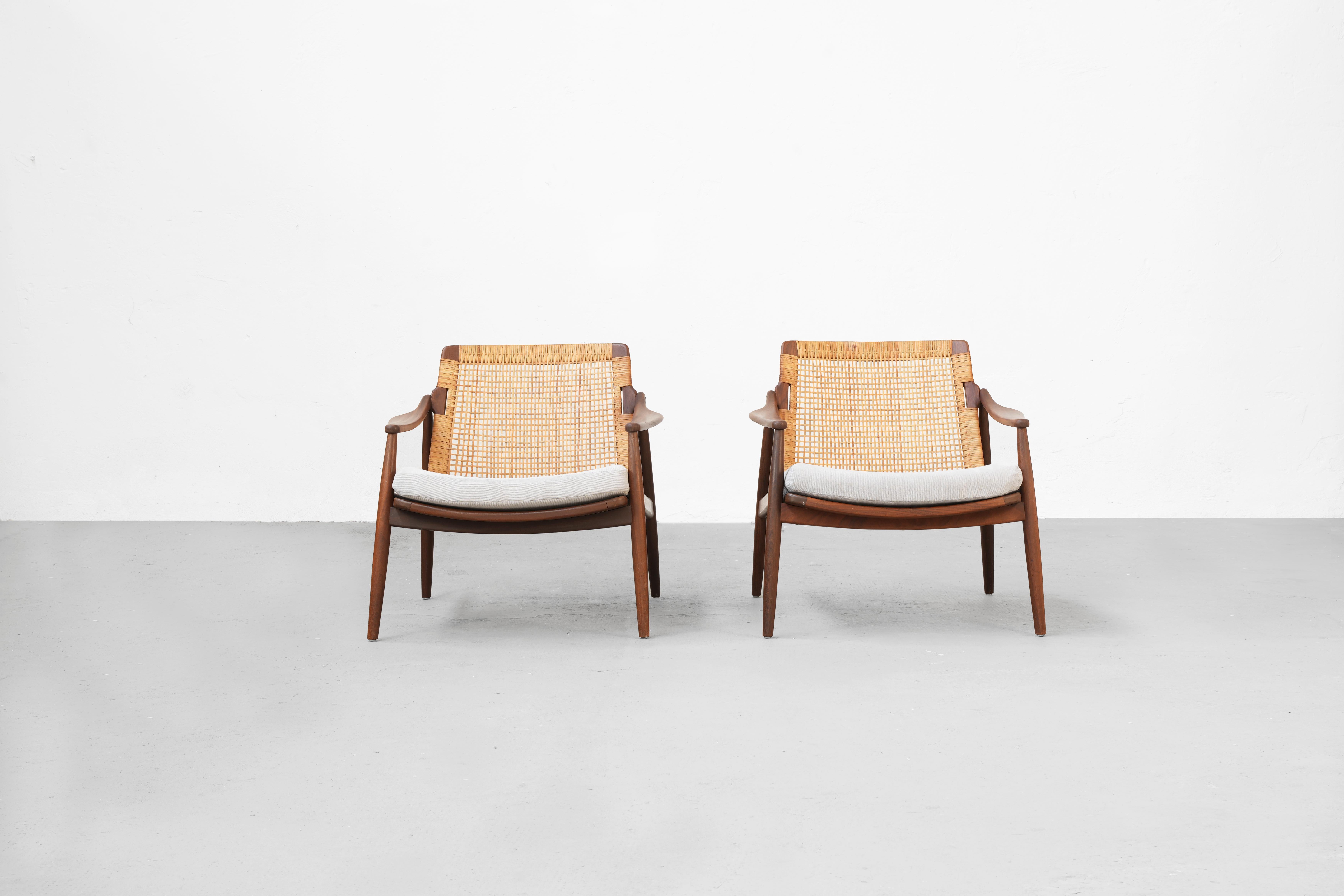 Beautiful Pair of Lounge Easy Chairs by Hartmut Lohmeyer for Wilkhahn 1950s 1