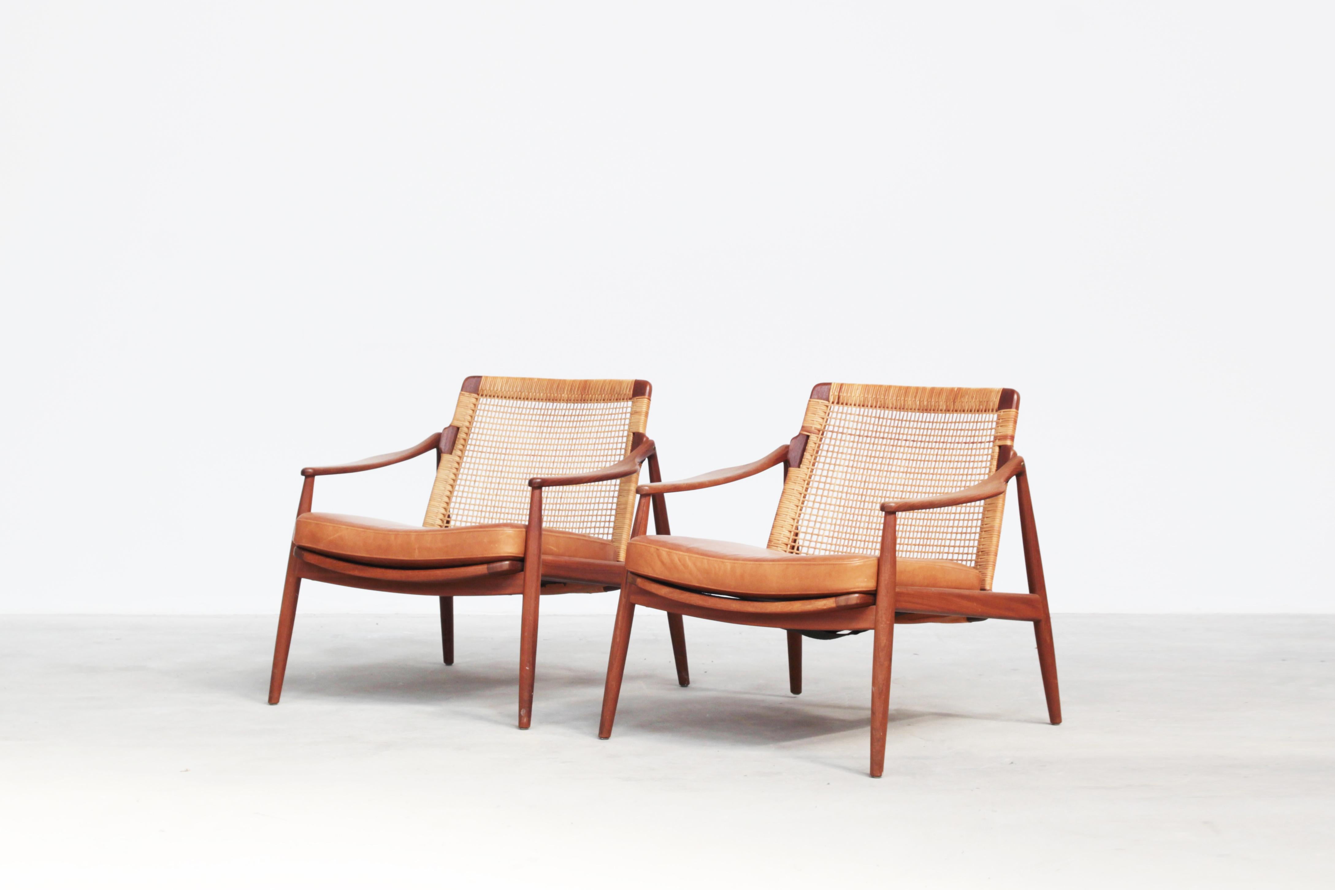 20th Century Beautiful Pair of Lounge Easy Chairs by Hartmut Lohmeyer for Wilkhahn