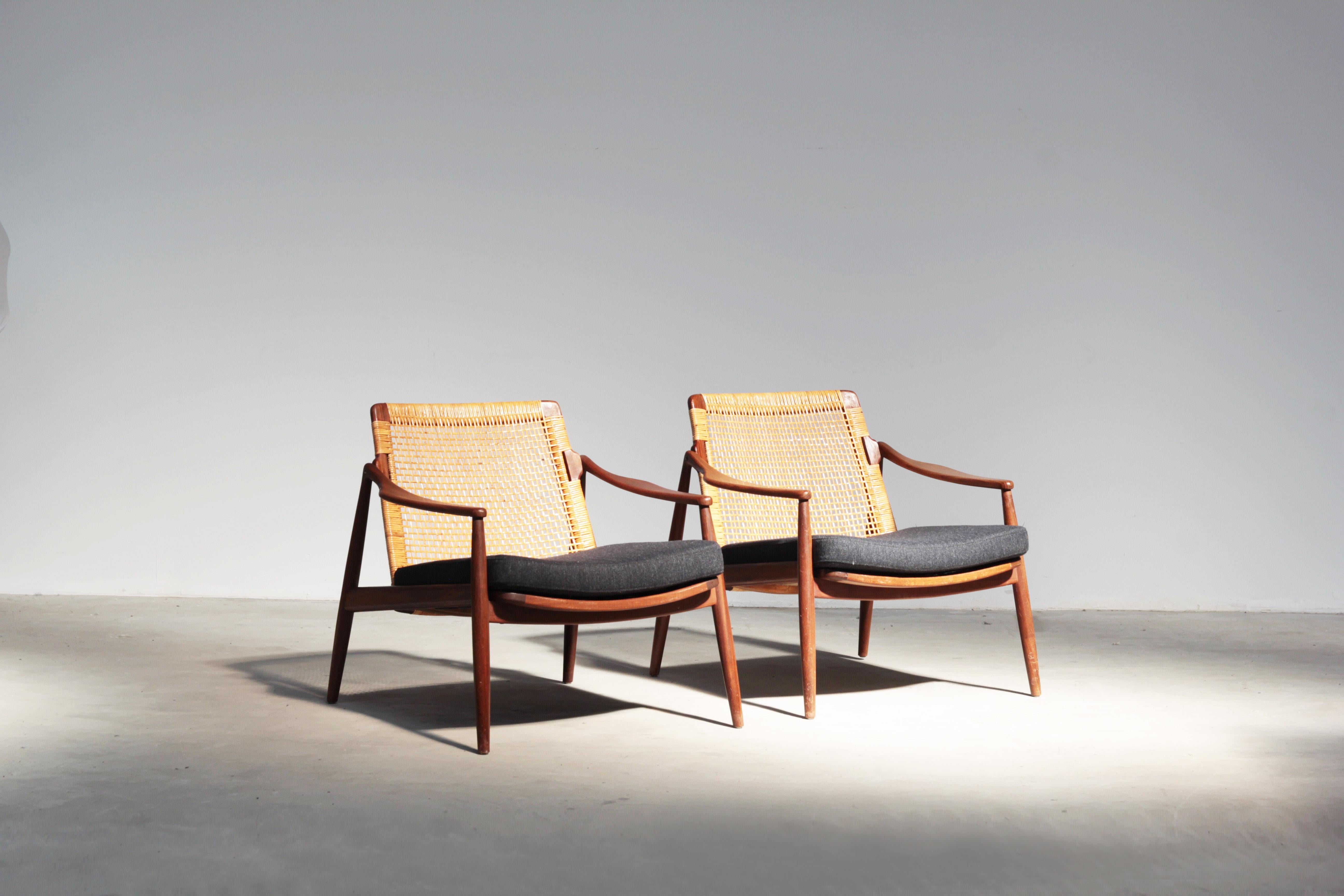 20th Century Beautiful Pair of Lounge Easy Chairs by Hartmut Lohmeyer for Wilkhahn