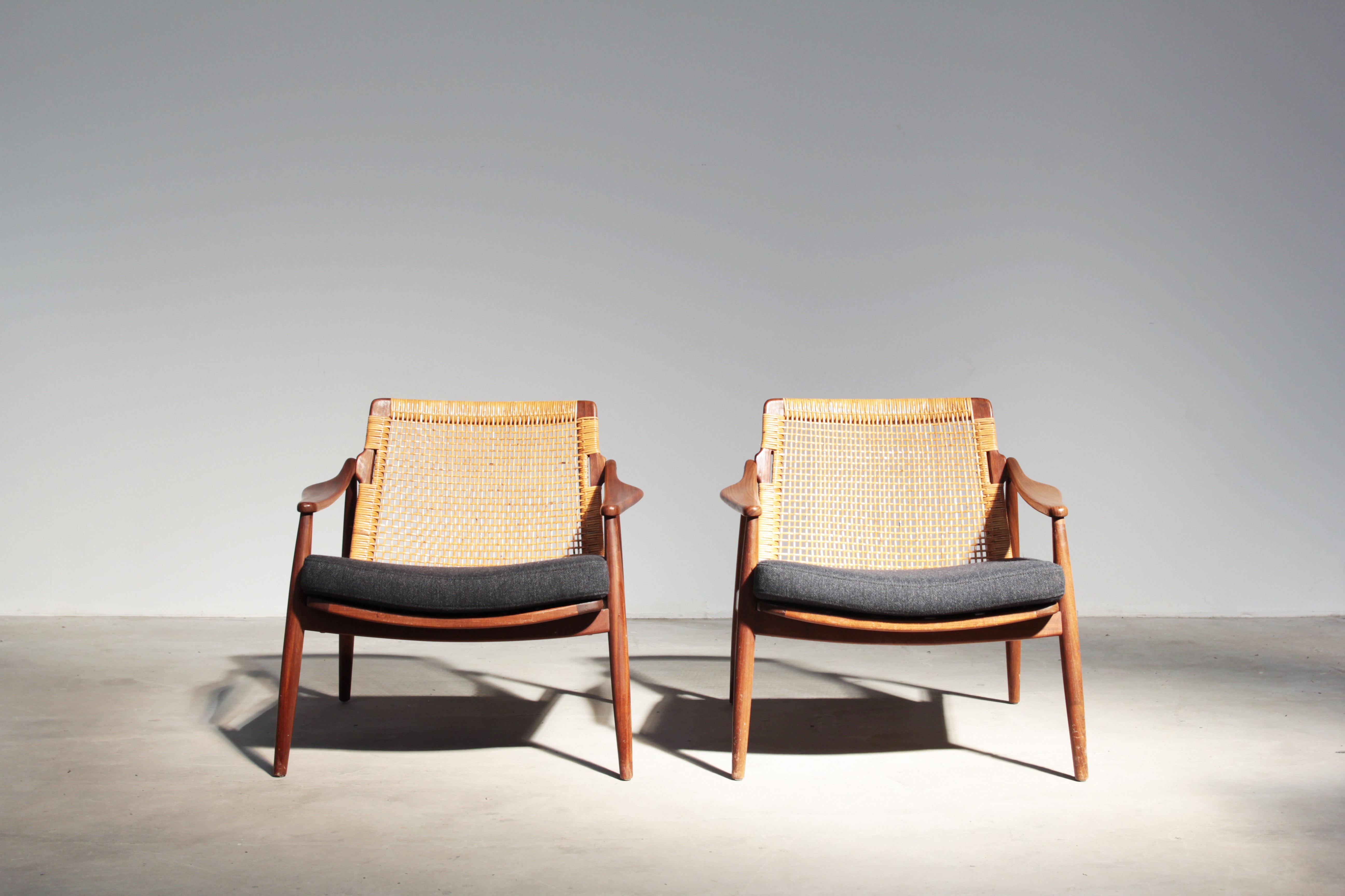 Teak Beautiful Pair of Lounge Easy Chairs by Hartmut Lohmeyer for Wilkhahn