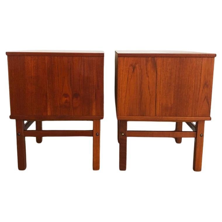 Woodwork Beautiful pair of mid century danish modern teak nightstands by Nils Jonsson For Sale