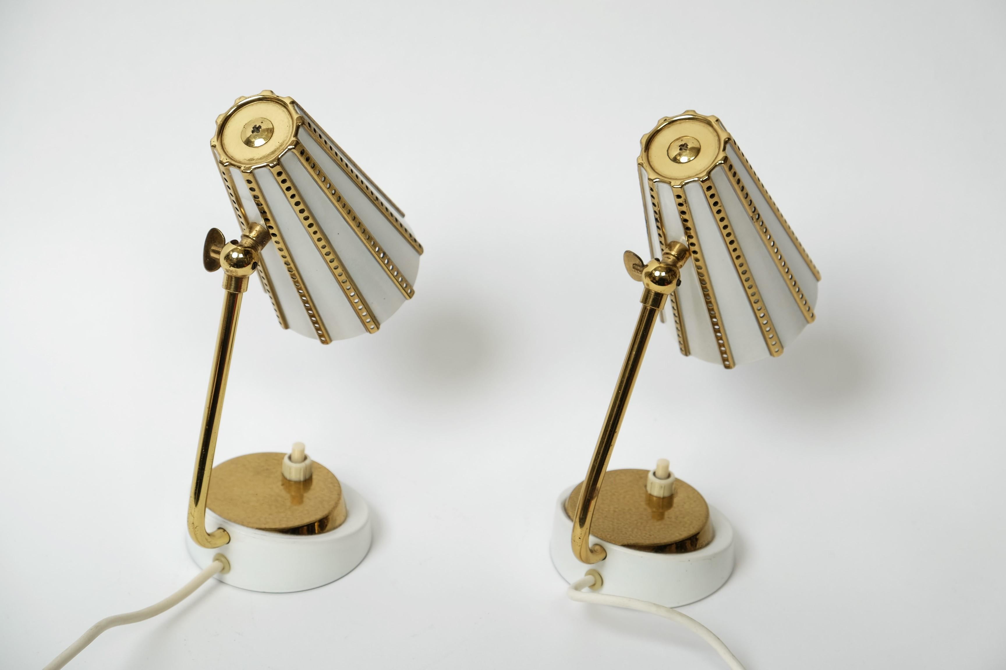 Beautiful Pair Of Midcentury Brass Bedside Table Lamps, Germany 1950s 4