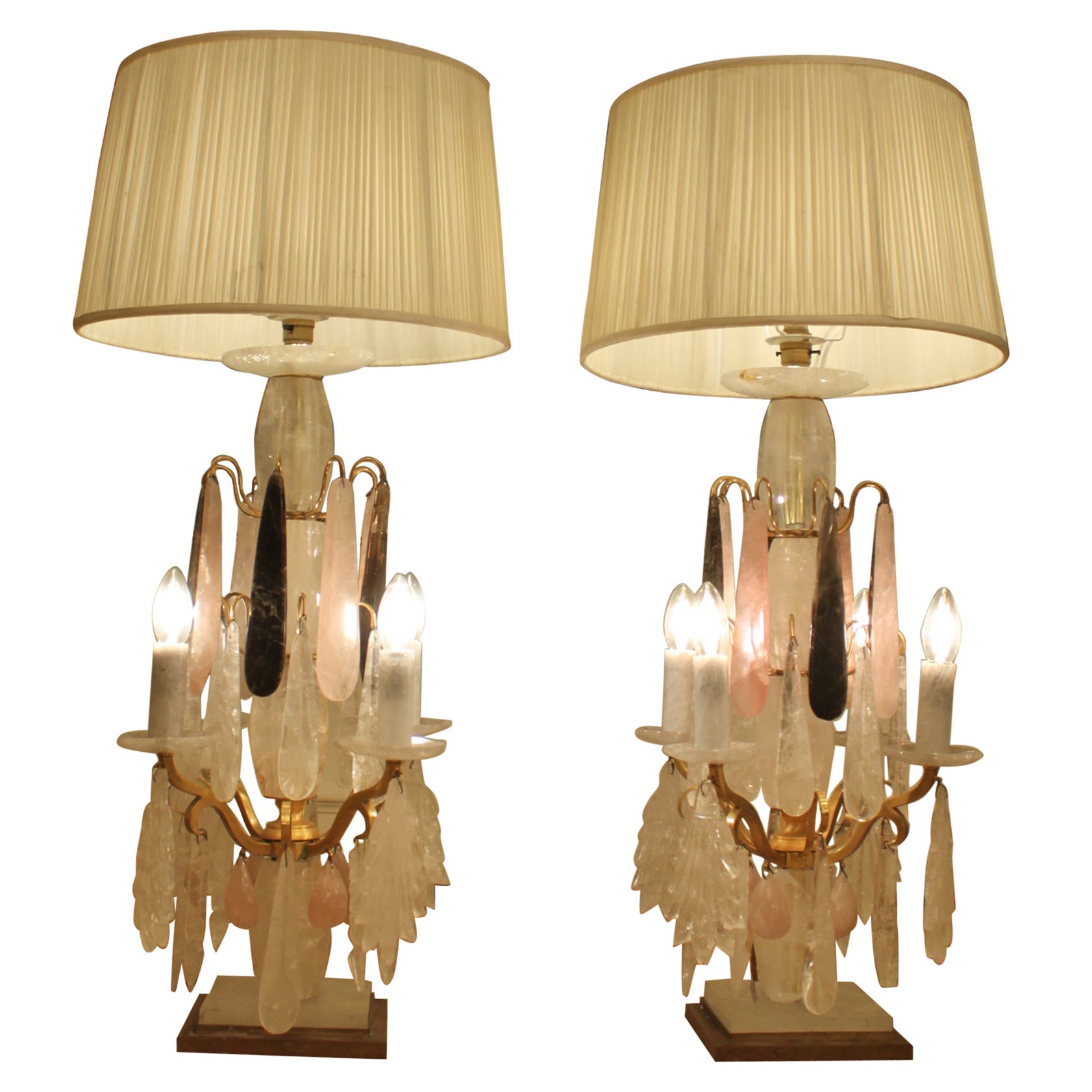 Magnifique paire de lampes de table en cristal de roche rose, transparent et fumé en vente