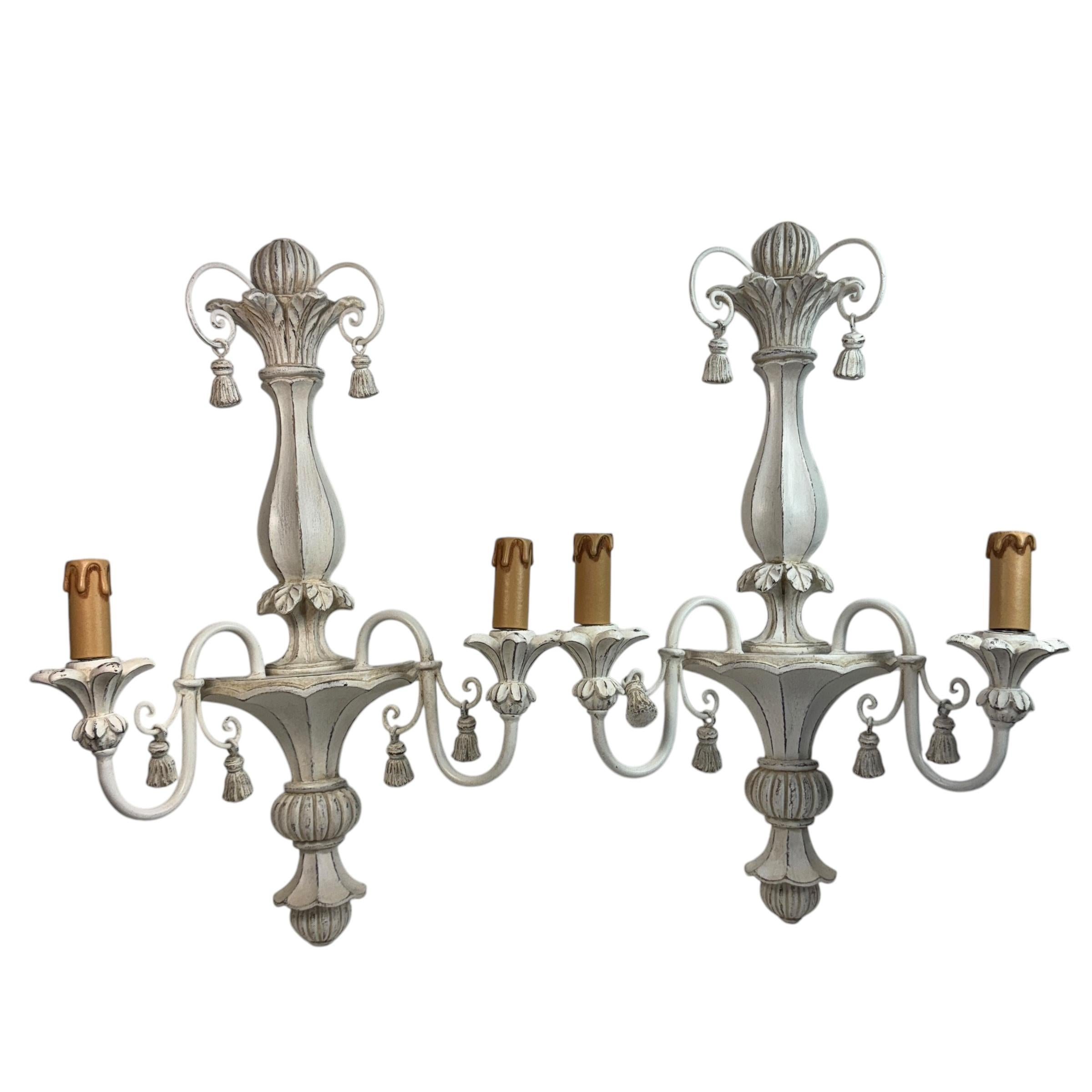 Italian Beautiful Pair of Shabby White Colored Wooden Farmhouse Sconces, Italy 1980's For Sale