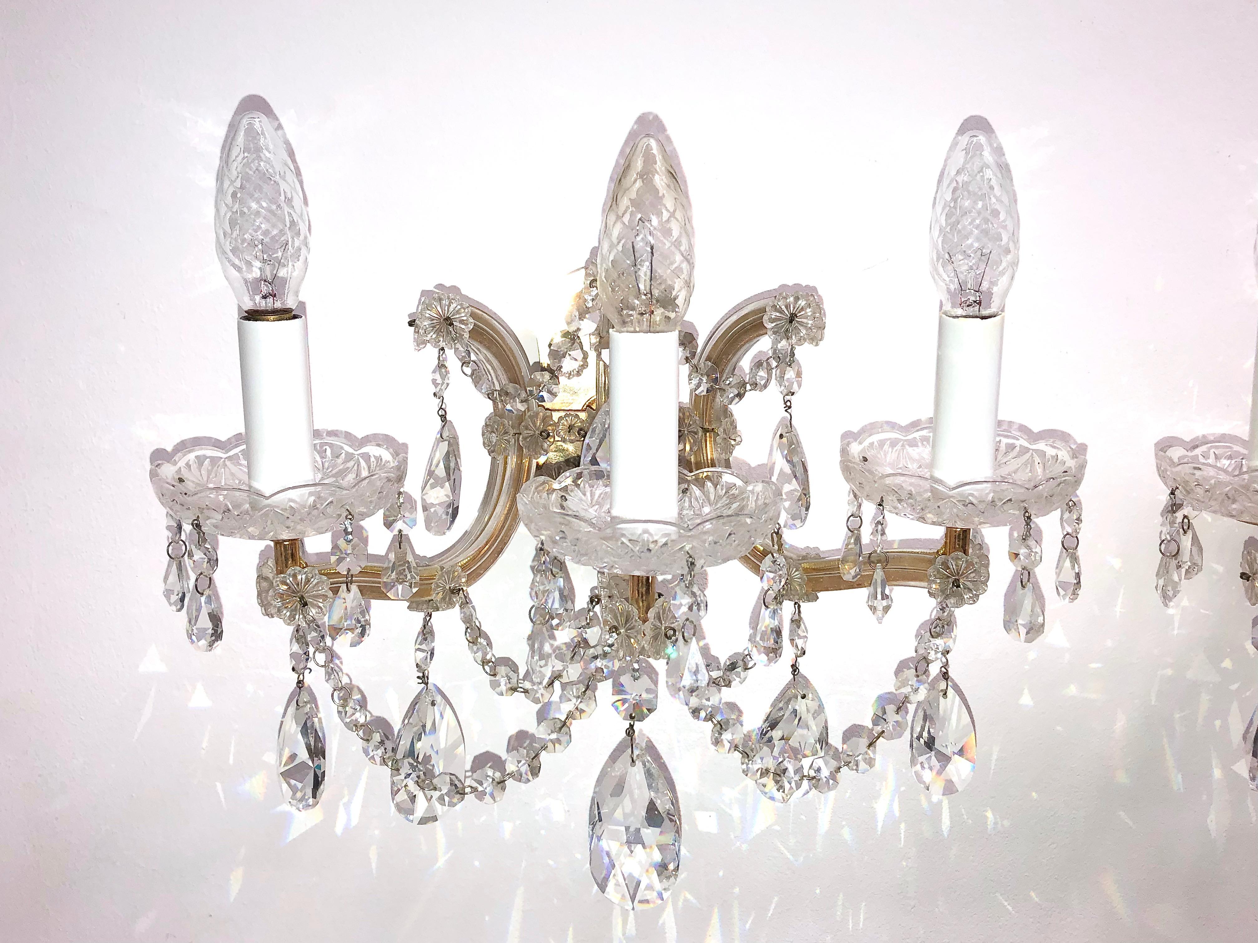 Beautiful Pair of Three Light Brass Sconces Cut Crystals, German, 1960s In Good Condition In Nuernberg, DE