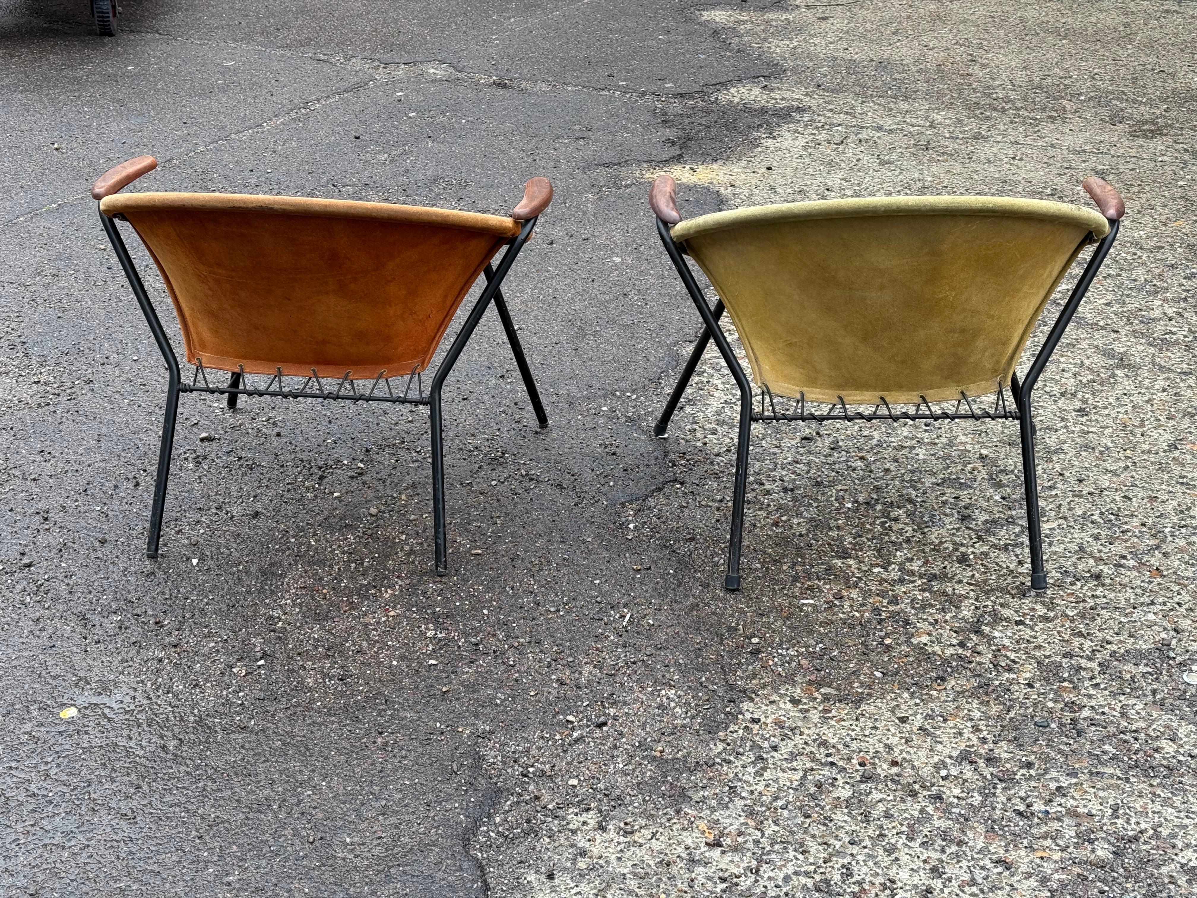 Magnifique paire de fauteuils ballon Vintage par Hans Olsen pour LEA Design, 1950s en vente 3