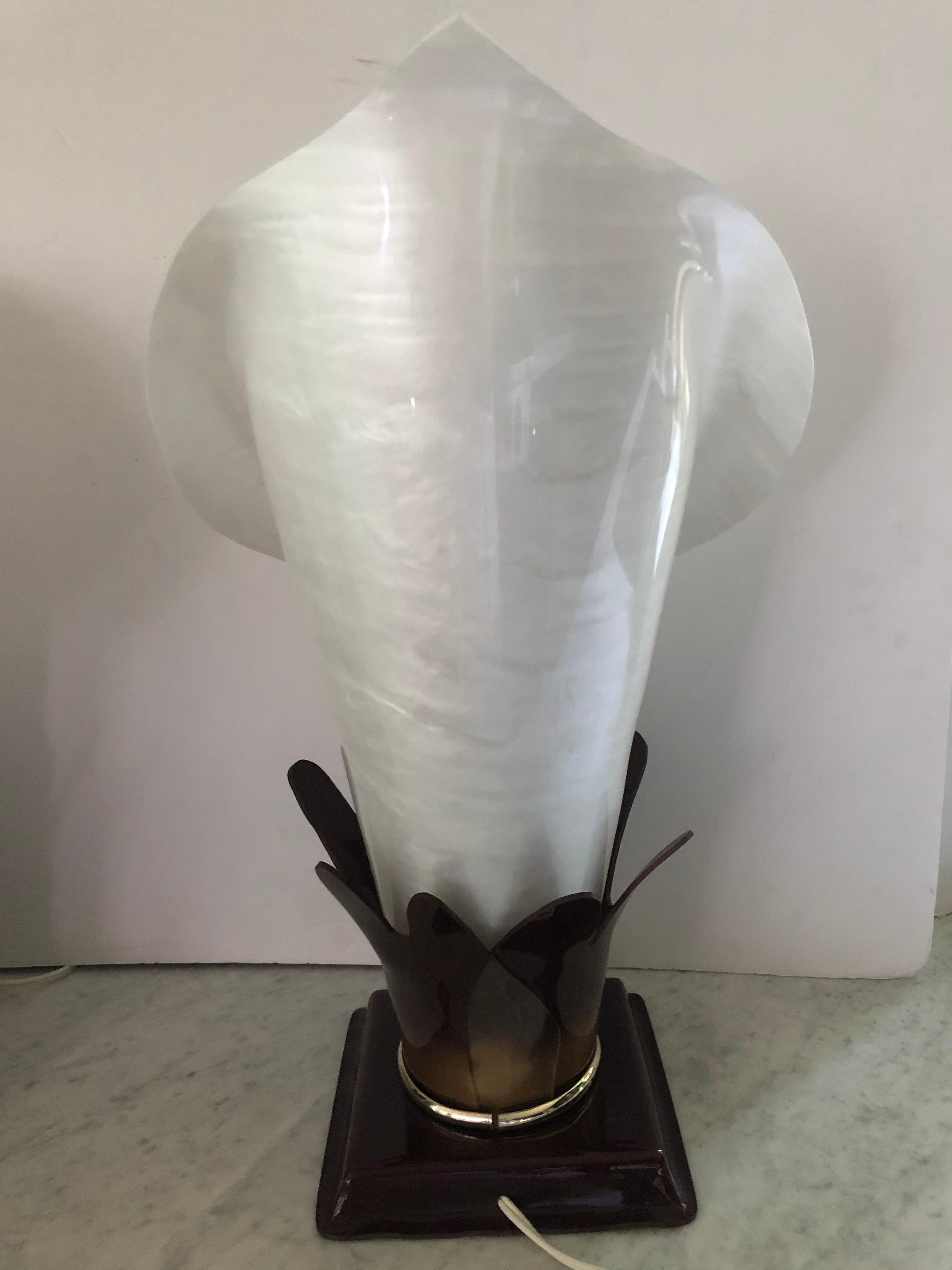 Beautiful Pair of Vintage Calla Lily Shaped Lamps by Armani In Good Condition In Hopewell, NJ