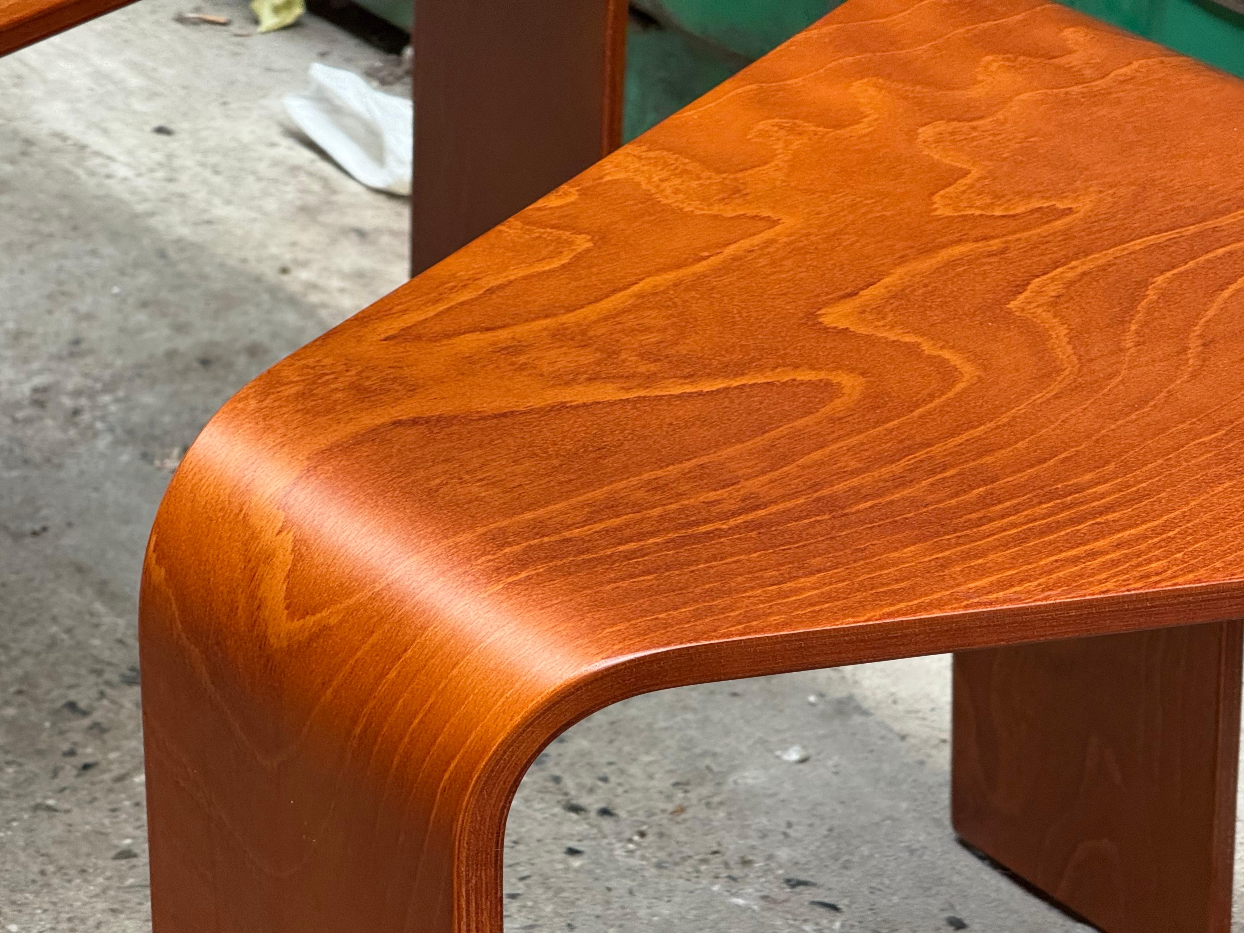 Magnifique paire de tables basses vintage Ekornes Stressless, Norvège 1970's 2