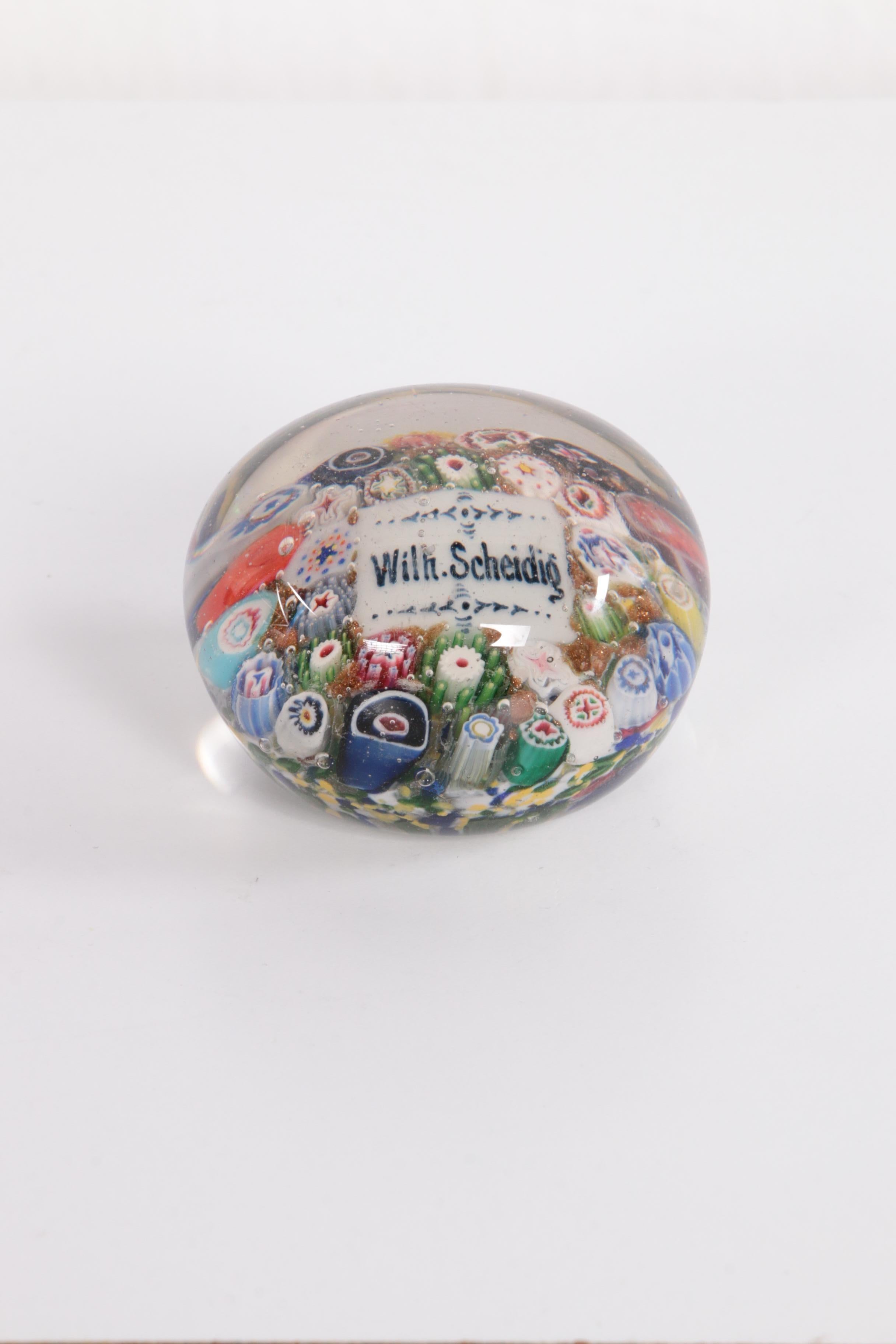 Beautiful Paperweight with the Name Wilh Scheidig in it, 1900 For Sale 2