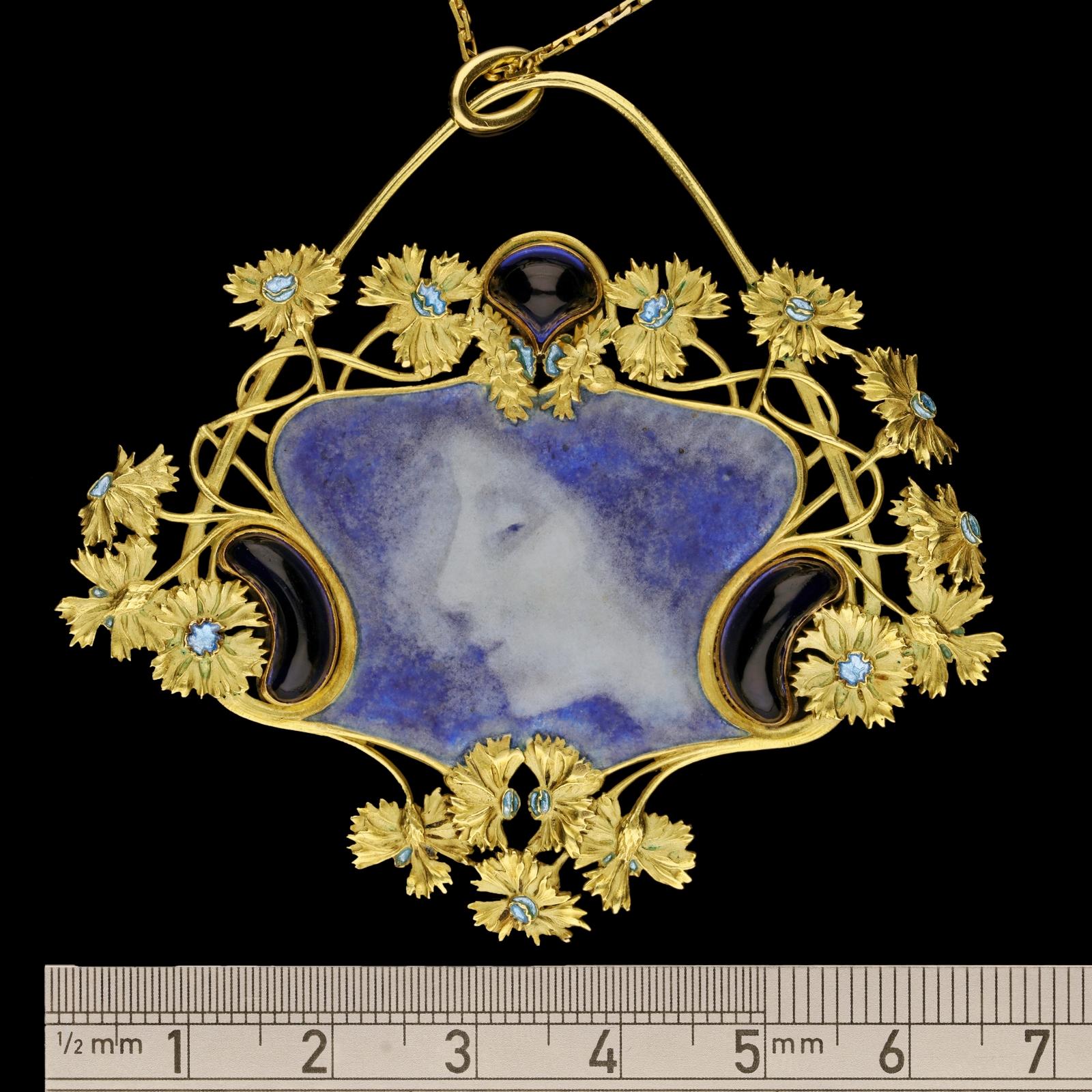 lalique necklace antique