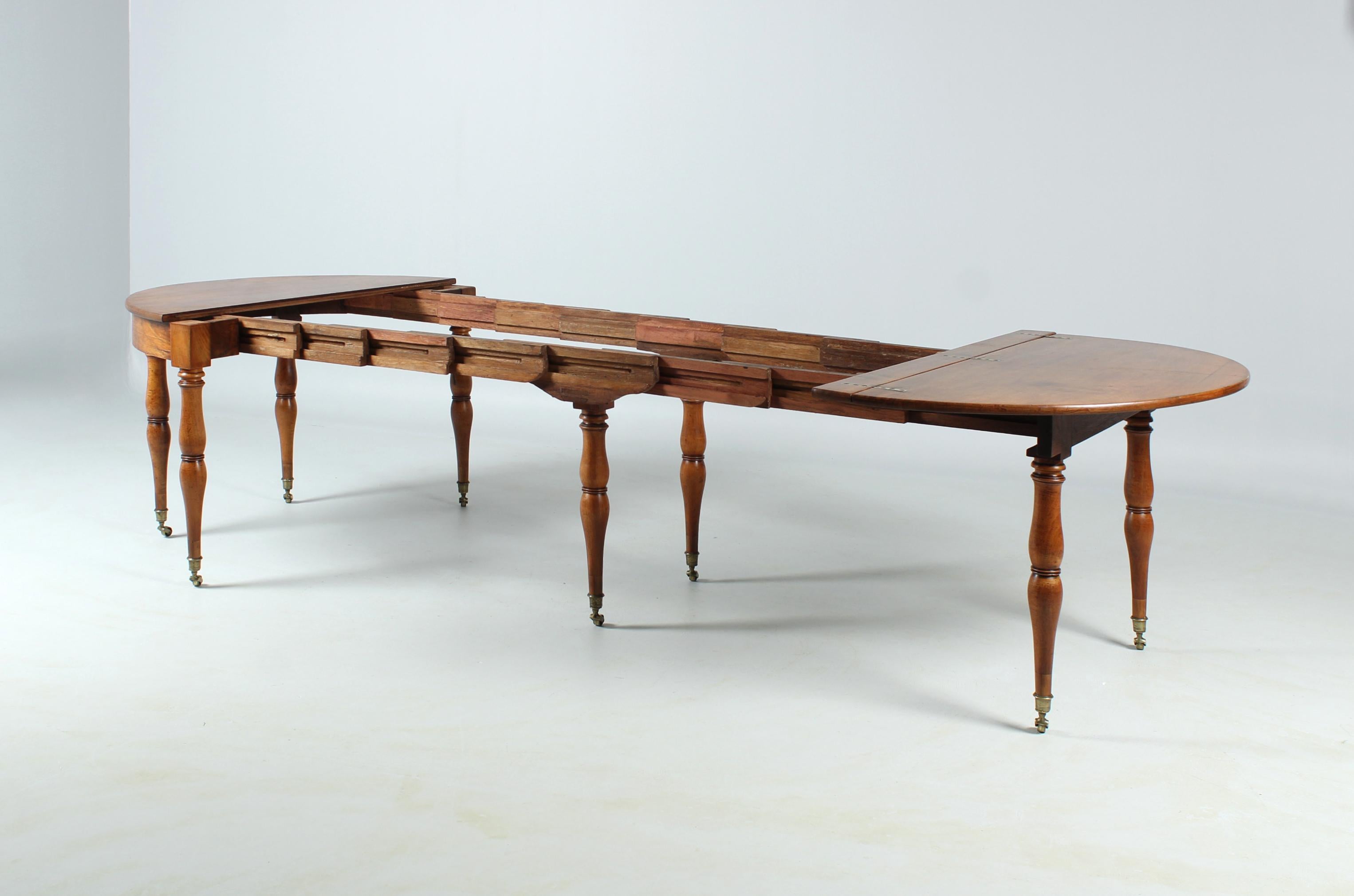 Beautiful Patina Demi-Lune Dining Table, Walnut, Round, Extendable, c. 1860 6