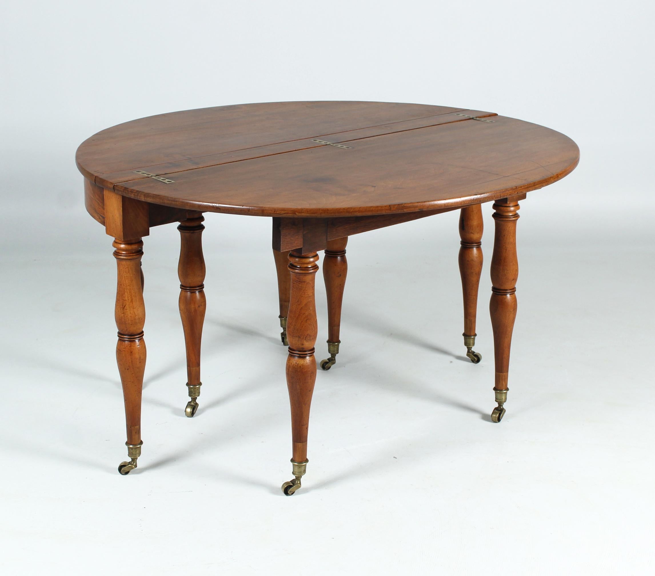 Beautiful Patina Demi-Lune Dining Table, Walnut, Round, Extendable, c. 1860 1