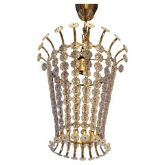 Schöner Anhänger aus Messing mit Blumendekor, Schwedische Moderne 1950er Jahre.