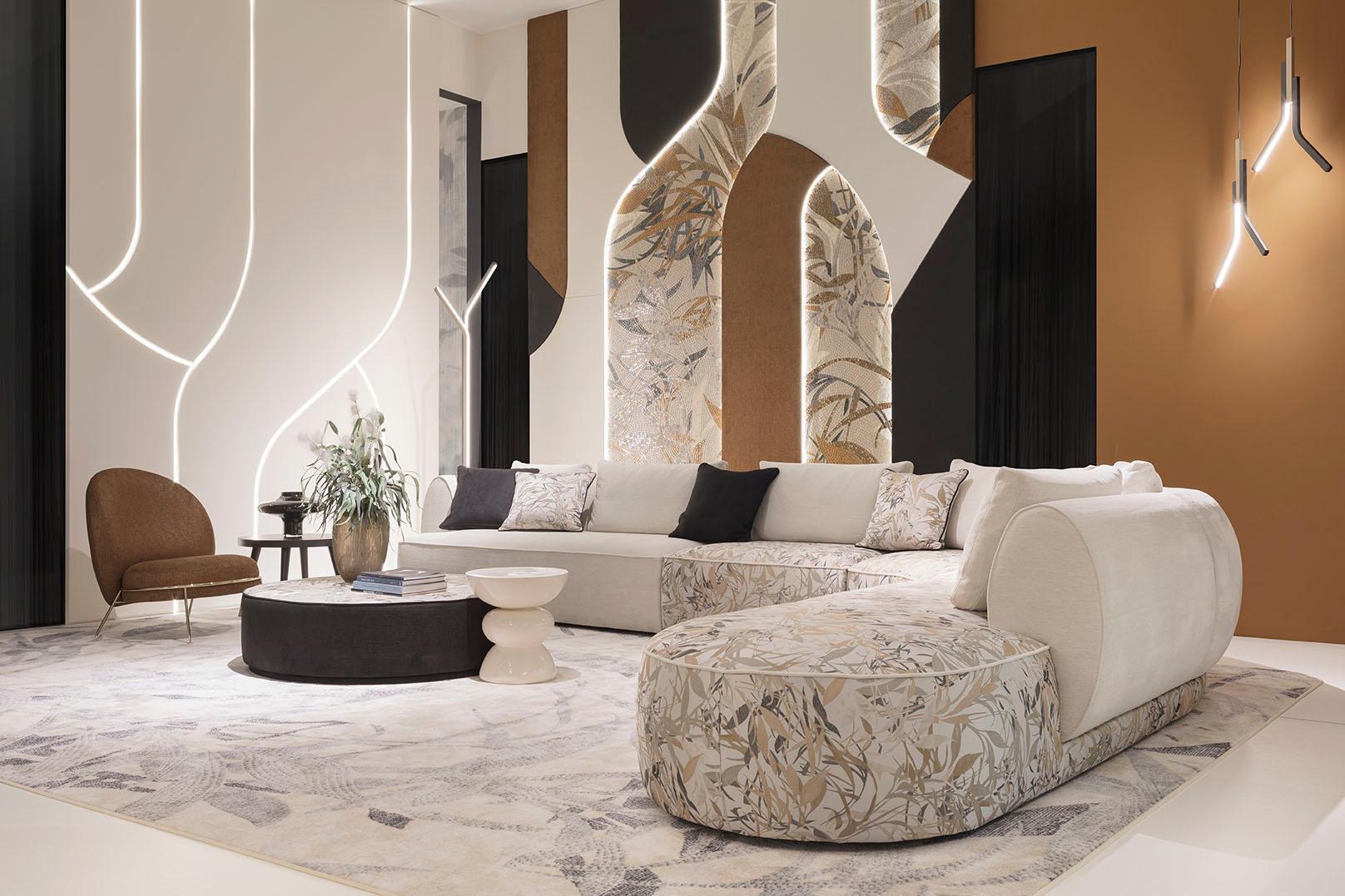 Italian Beautiful  Pendant Light  Decorative Metal Elements For Sale