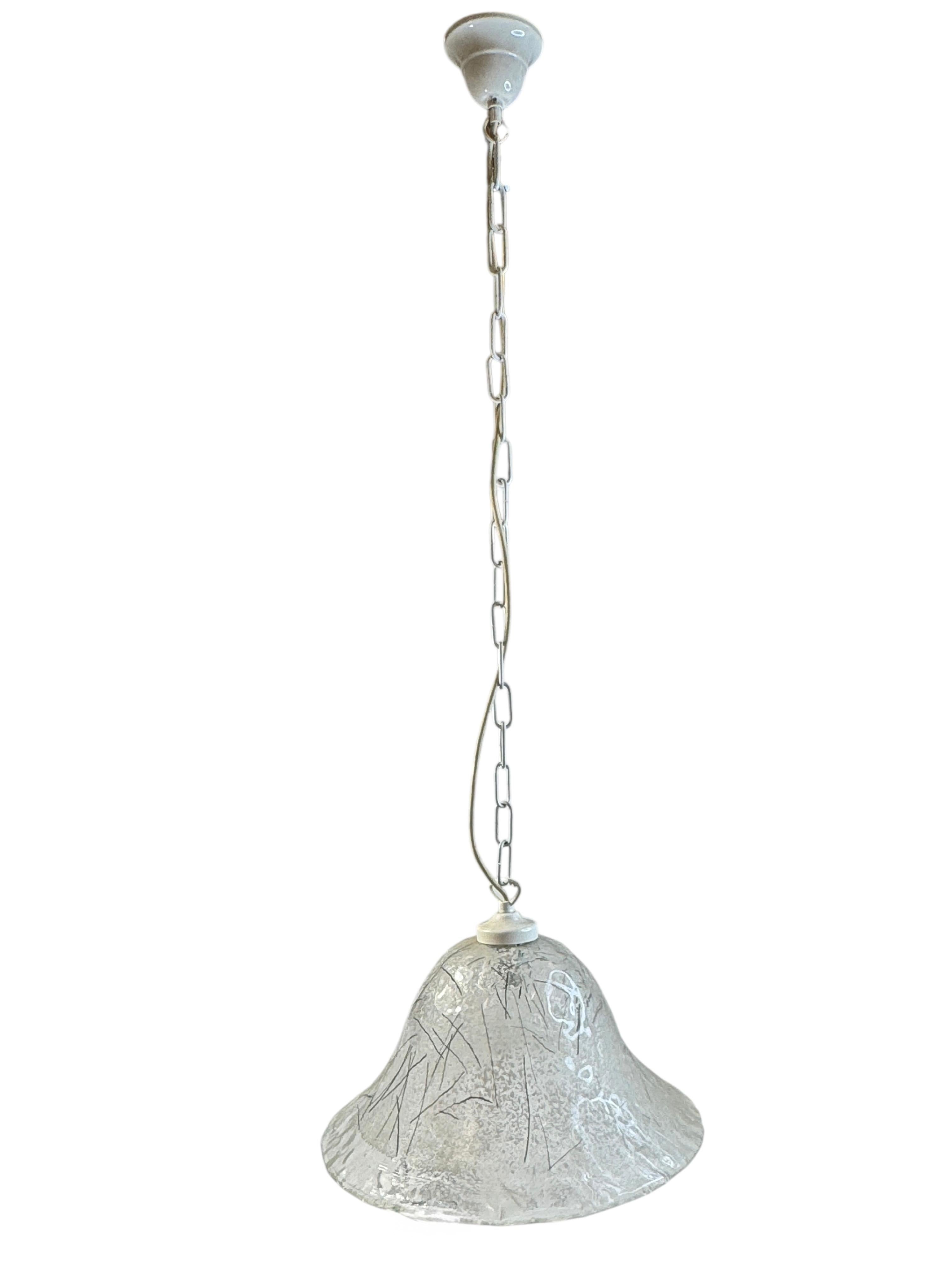 Bellissima lampada a sospensione nello stile di Carlo Nason per Mazzega, Italia in vendita 4